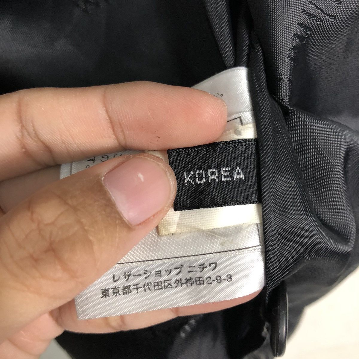Japanese Brand 📌Rich Black Vintage Vest Leather Wind Armour Issey Miyake Size US M / EU 48-50 / 2 - 20 Thumbnail