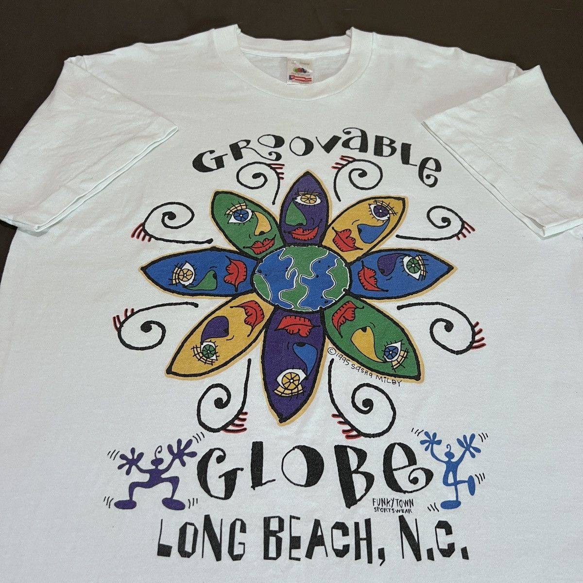 Vintage 90s GROOVABLE GLOBE LONG BEACH Promo Tee