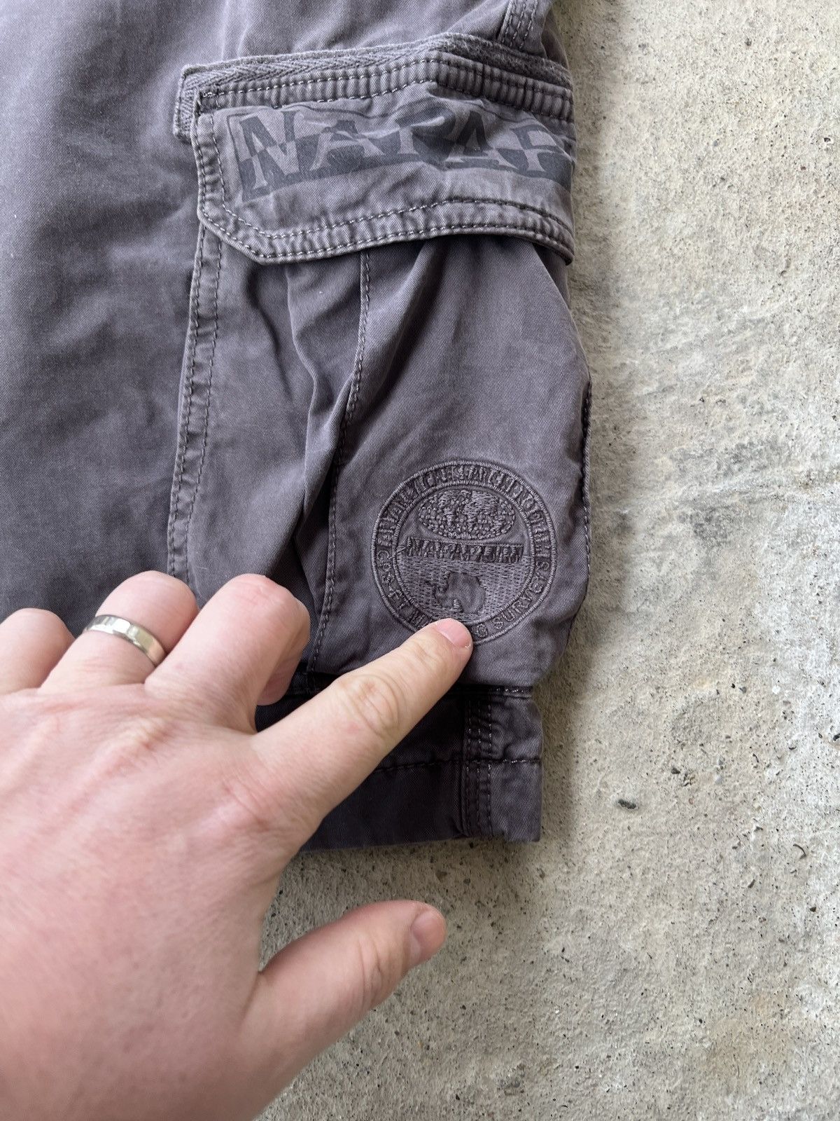 Napapijri Napapijri Shorts Size US 40 / EU 56 - 2 Thumbnail