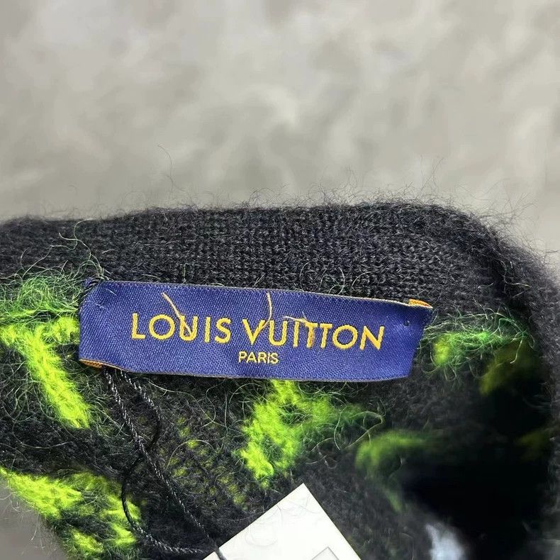 Louis Vuitton Louis Vuitton Colorful mohair cardigan with printed logo s Size US XXL / EU 58 / 5 - 3 Thumbnail