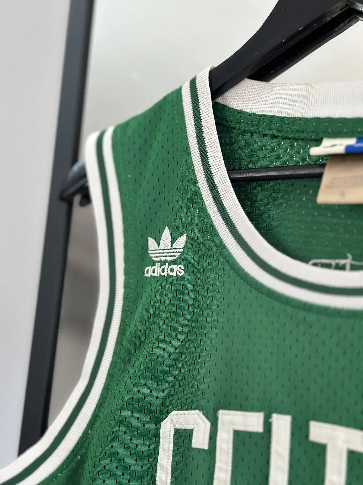 Adidas Boston Celtics Jersey Mens Large Larry Bird #33 NBA adidas Size US S / EU 44-46 / 1 - 6 Thumbnail