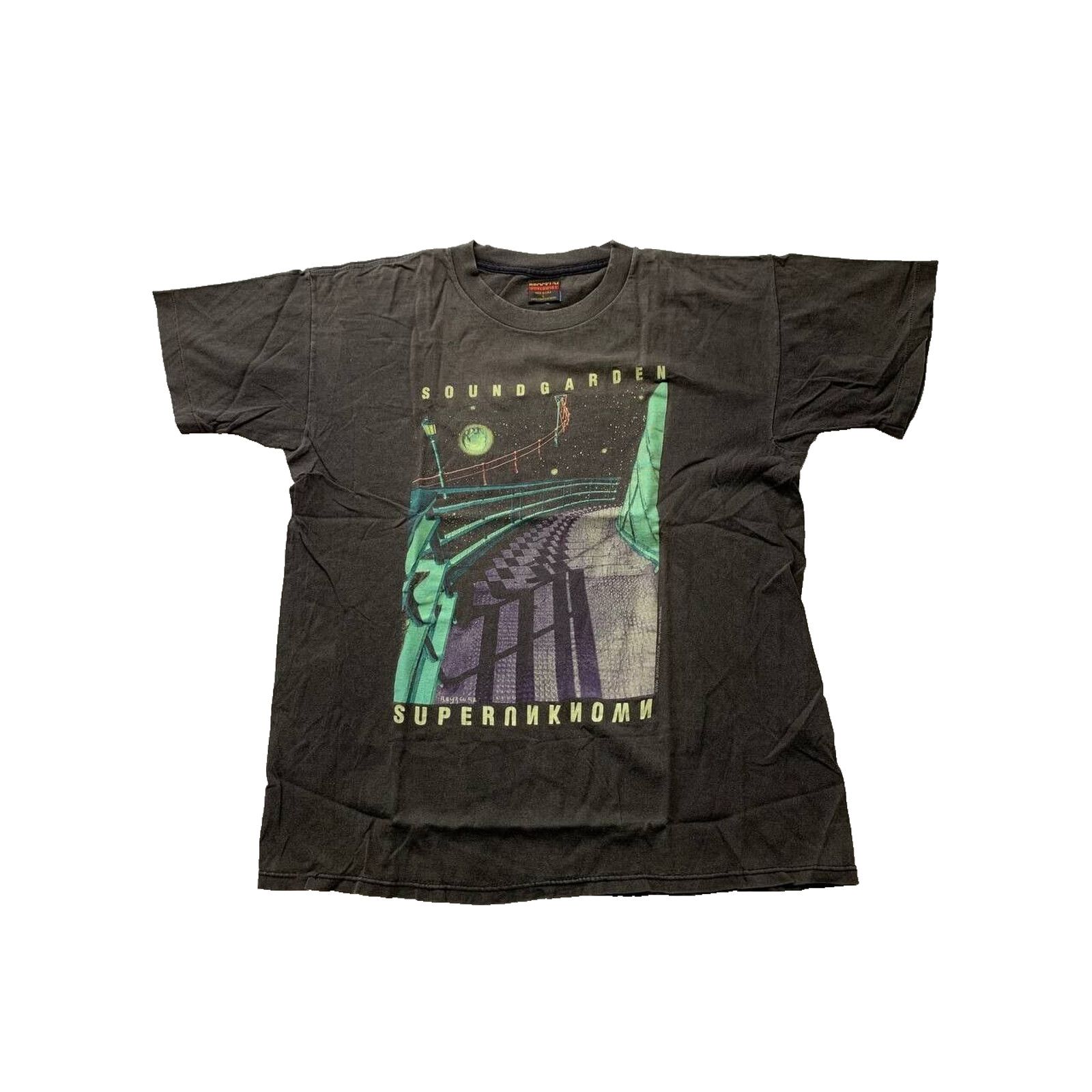 image of Soundgarden Superunknown Tour 1994 Brockum L Bs-S0205P-B006 in Black, Women's (Size Large)