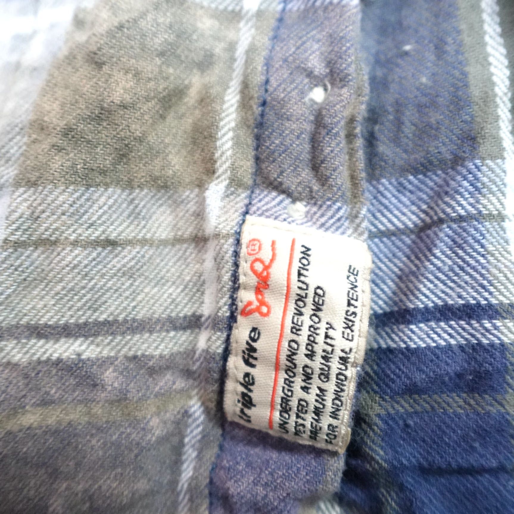 Vintage VINTAGE Triple Five Soul Shirt Plaid Blue L Long Sleeve Button-Up Cotton Flannel USA Men Size US L / EU 52-54 / 3 - 3 Thumbnail