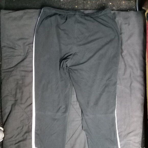 Nike Vintage Nike Dri-Fit Striped Sweatpants Joggers Trainers Size 30" / US 8 / IT 44 - 7 Thumbnail