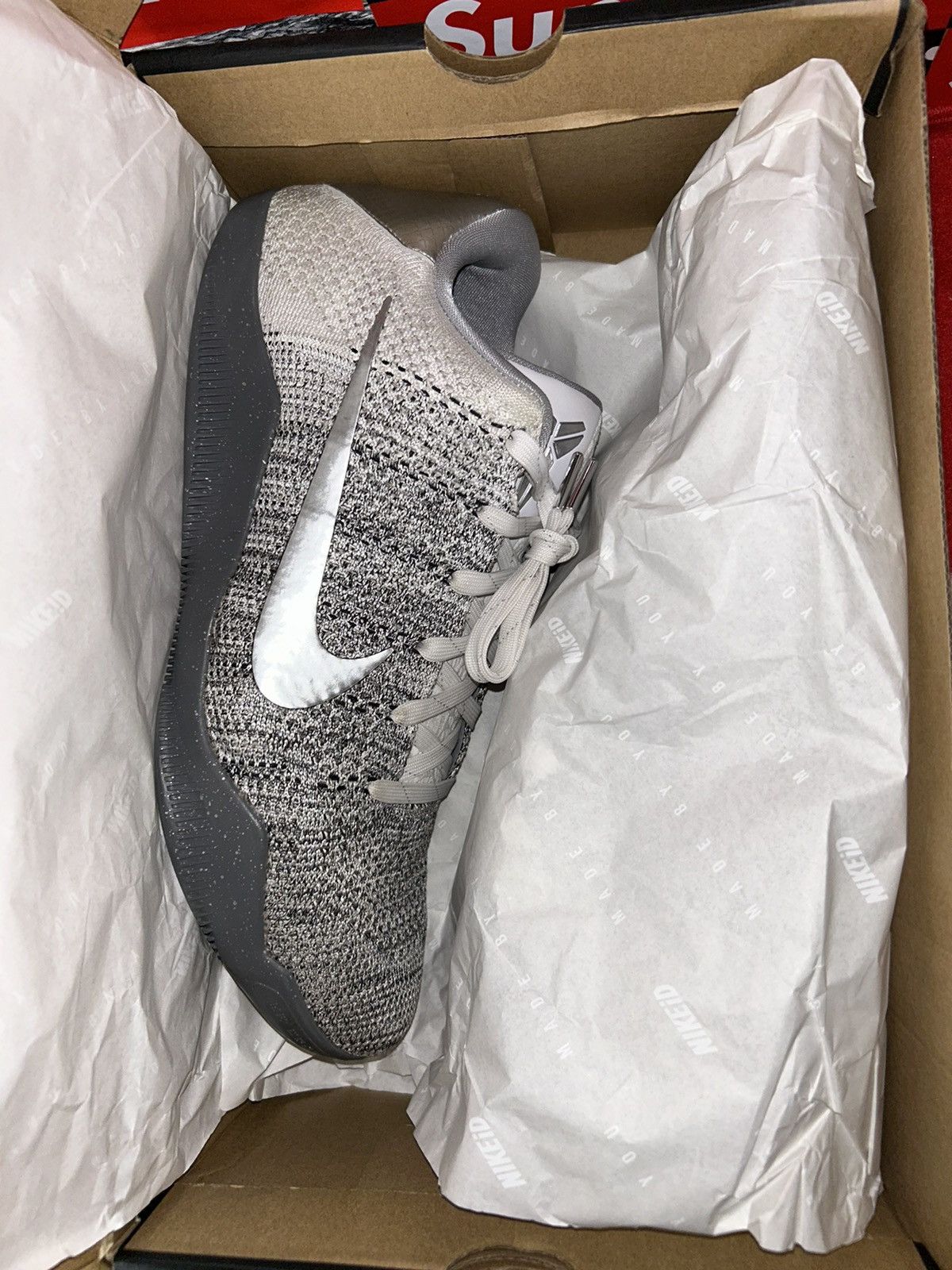 Nike NIKE KOBE 11 ELITE LOW FLYKNIT nikeID 835649-903 size 13 Size US 13 / EU 46 - 12 Thumbnail