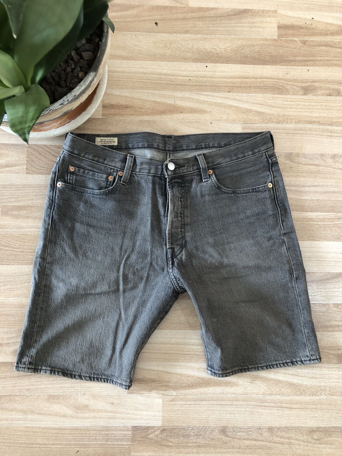 Levi's Levi’s 501 W33 Short Jeans Straight Grey Gray Shorts Denim Size US 33 - 4 Thumbnail