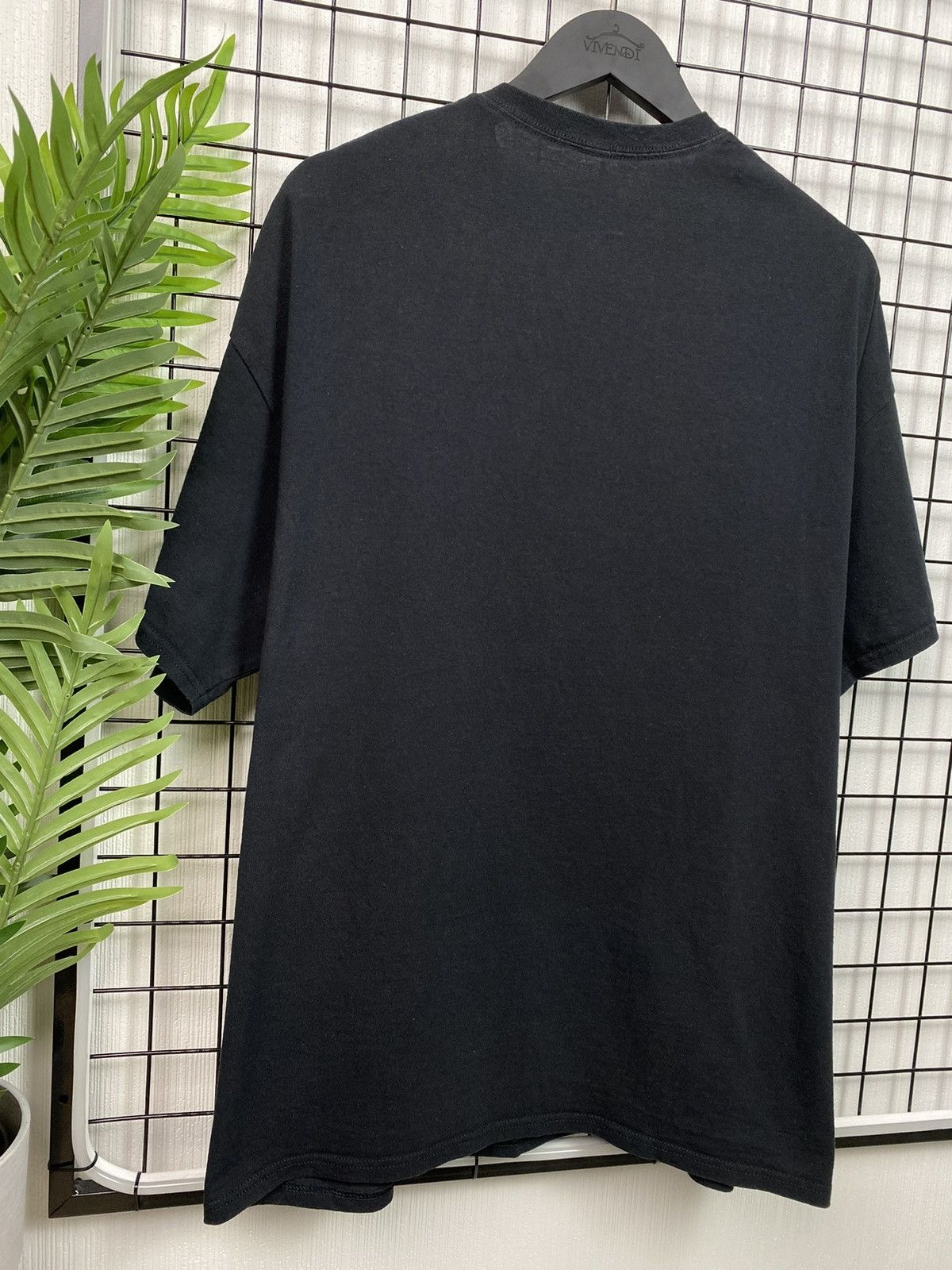 Band Tees Foo Fighters band T shirt Tee “Louis Vuitton style logo” Men Size US XL / EU 56 / 4 - 17 Thumbnail