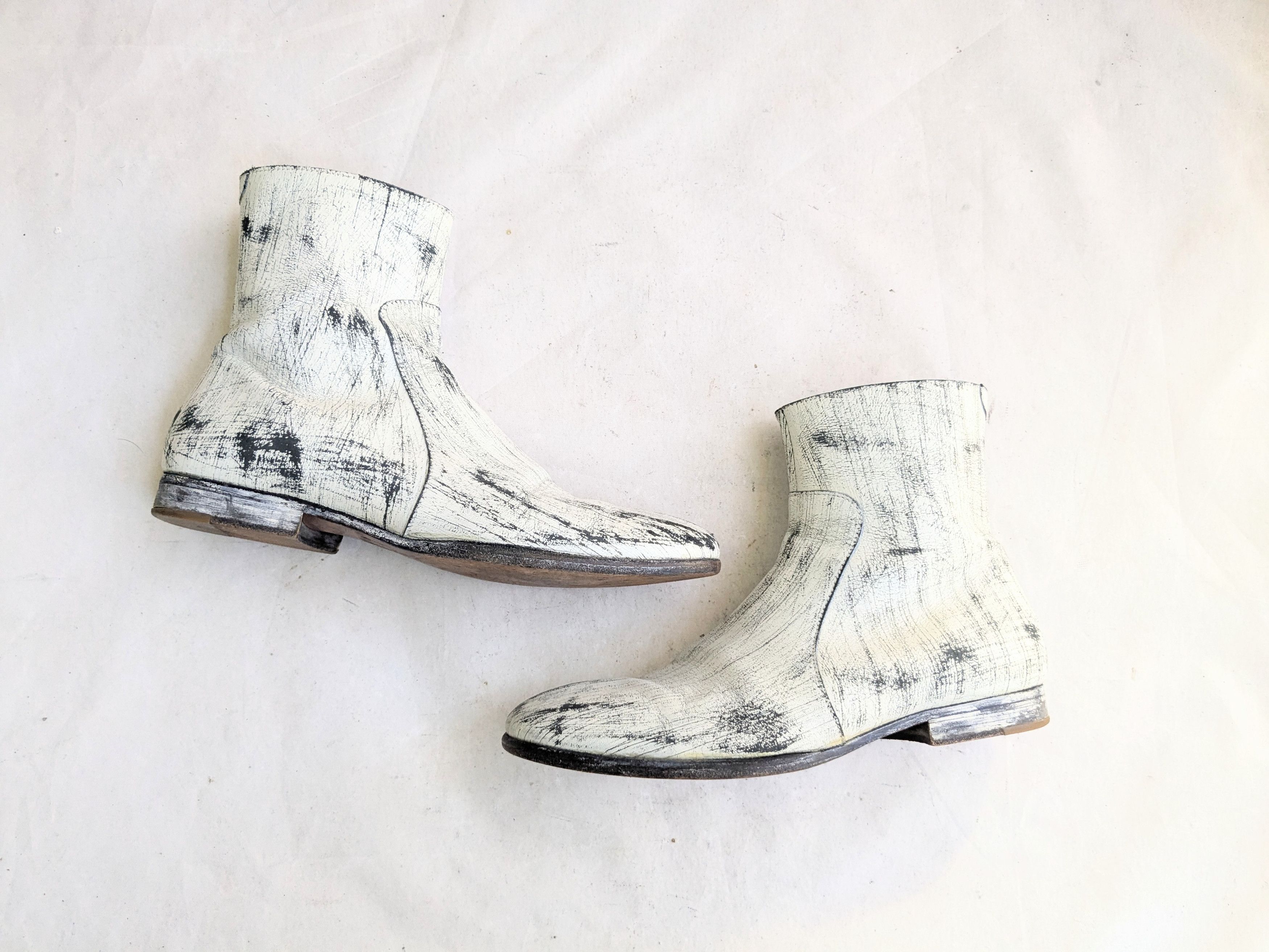 H&M × Maison Margiela Maison Margiela x H&M Boots Side Zip White Black 9 42 Size US 9 / EU 42 - 1 Thumbnail