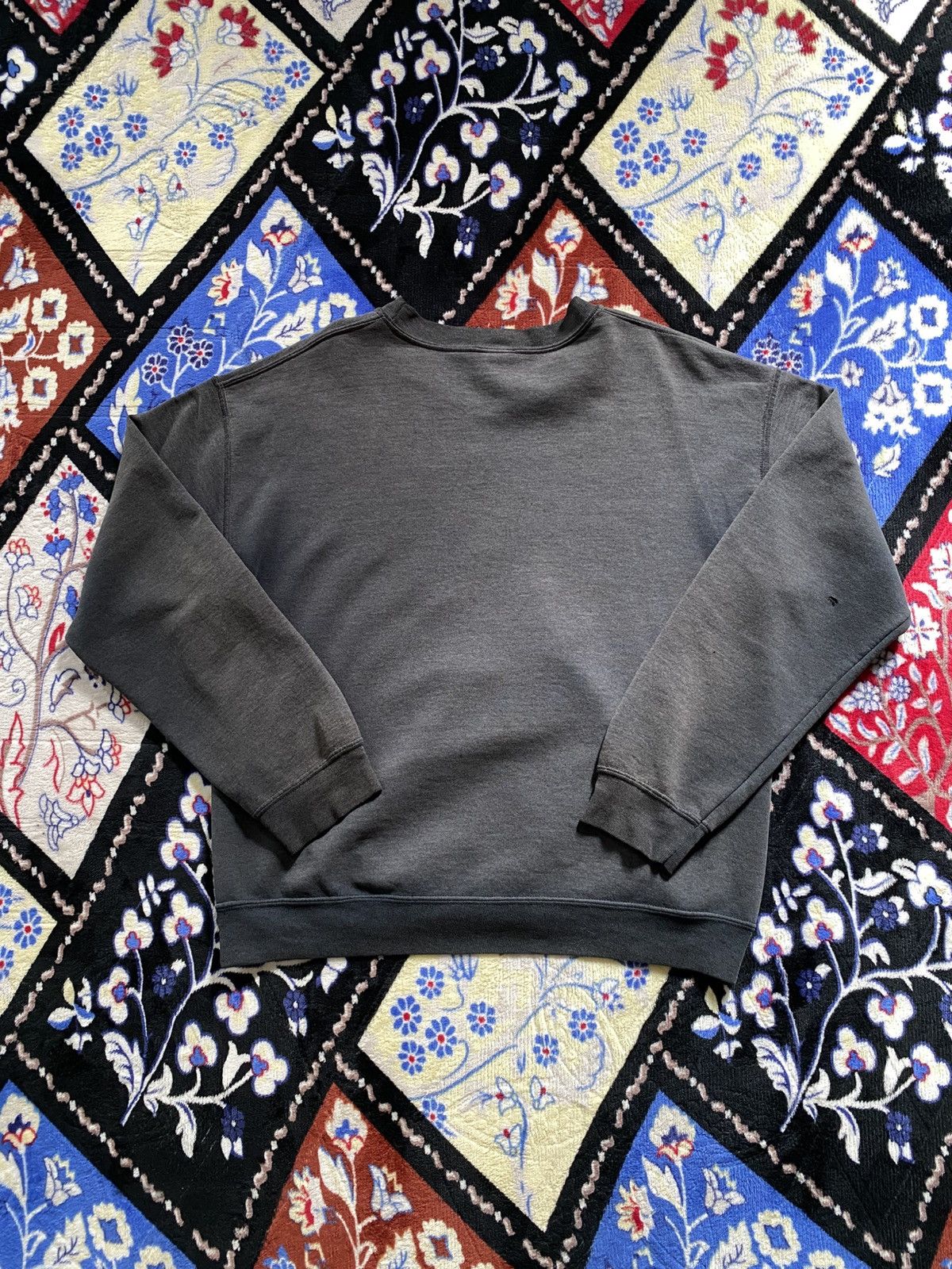 Band Tees 00s Agnostic Front Skinhead Sweatshirt Sunfaded Thrashed Size US M / EU 48-50 / 2 - 3 Thumbnail