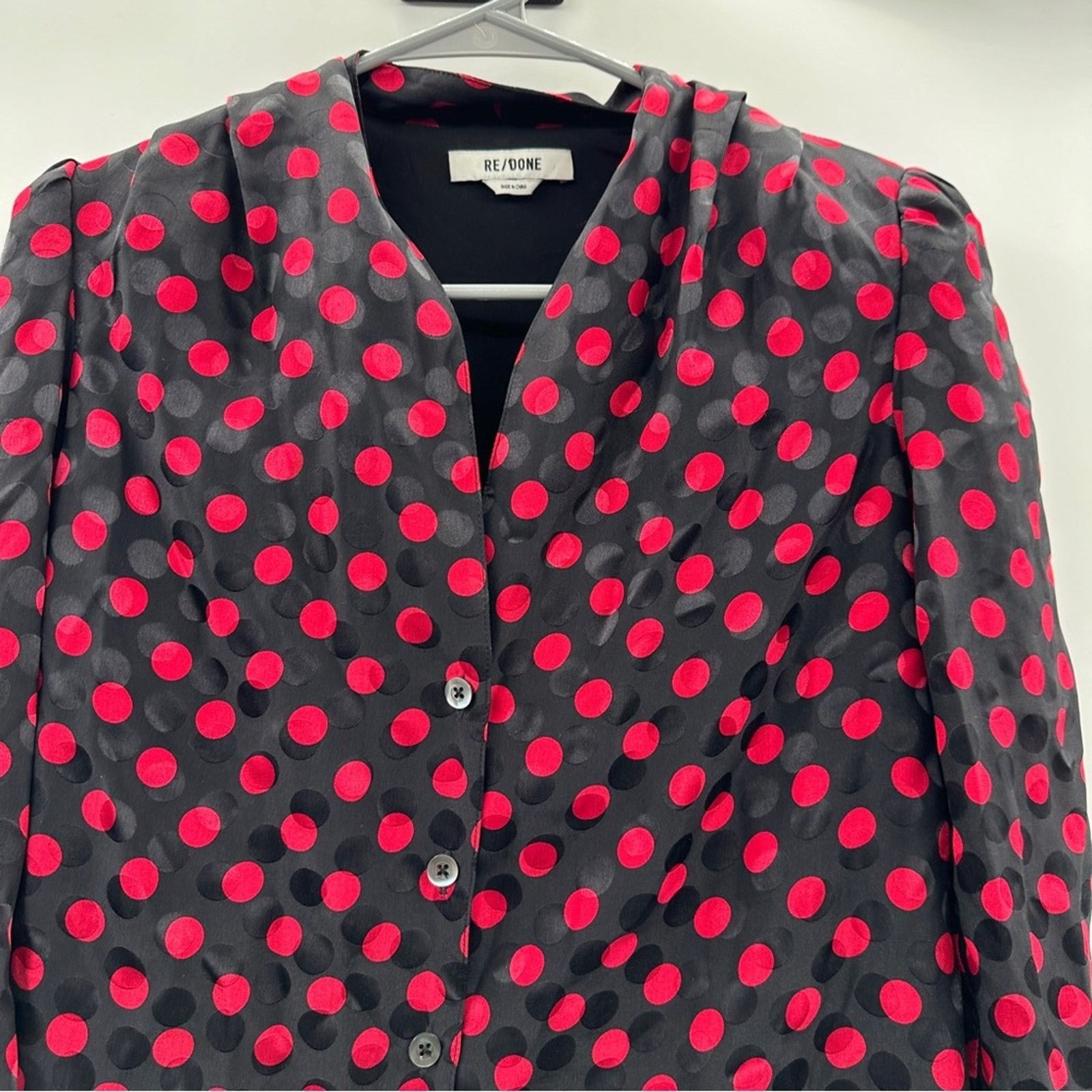 RE/DONE Re/Done 100% Silk Red & Black Polka Dot Button Front Top XS Size XS / US 0-2 / IT 36-38 - 3 Thumbnail