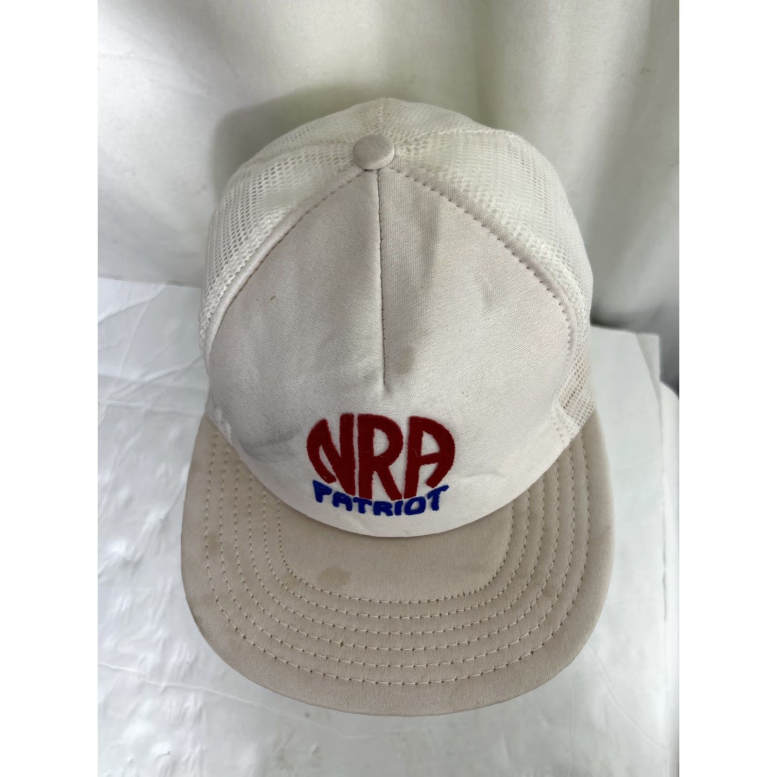 Vintage VINTAGE NRA Patriot Snapback Trucker Hat Cap Mens Adjustable White Stained USA Snap-Back Hats Men Storefront Size ONE SIZE - 5 Thumbnail