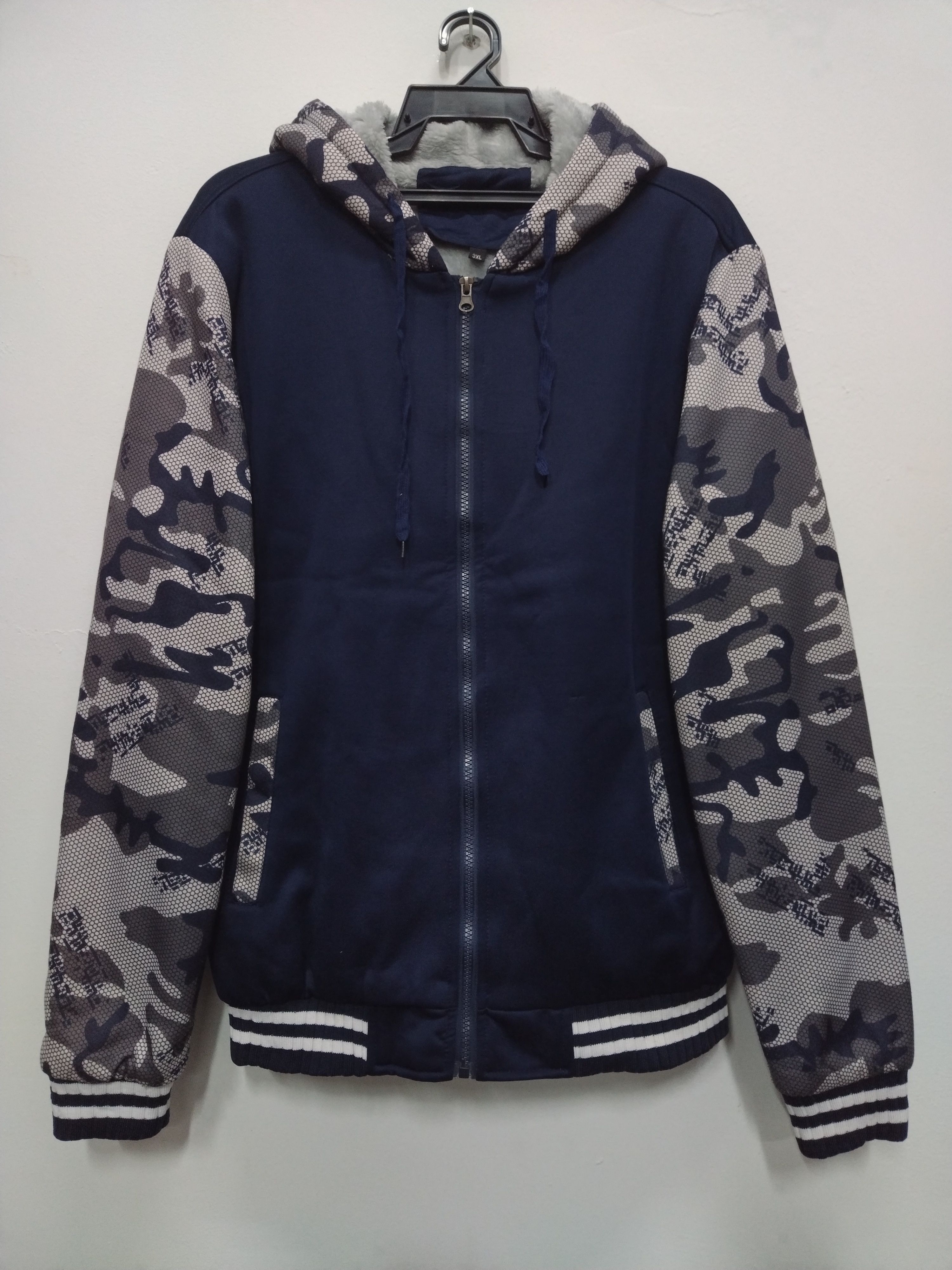 Other AWESOME DESIGN UNBRAND CAMOO VARSITY JACKET HOODIE Size US L / EU 52-54 / 3 - 1 Thumbnail