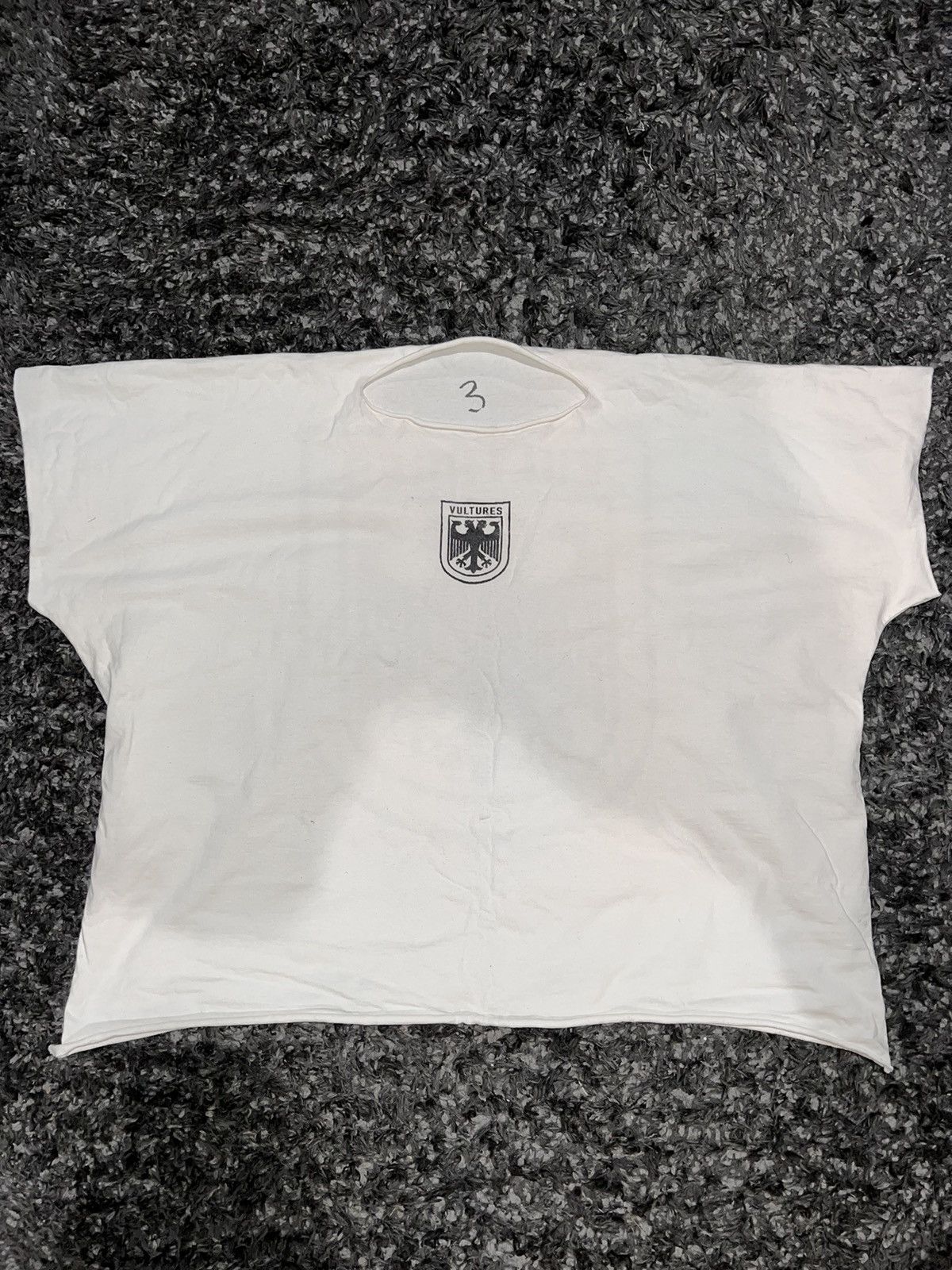 Kanye West Kanye West Vultures White Tee Sz 3 Size US L / EU 52-54 / 3 - 2 Thumbnail