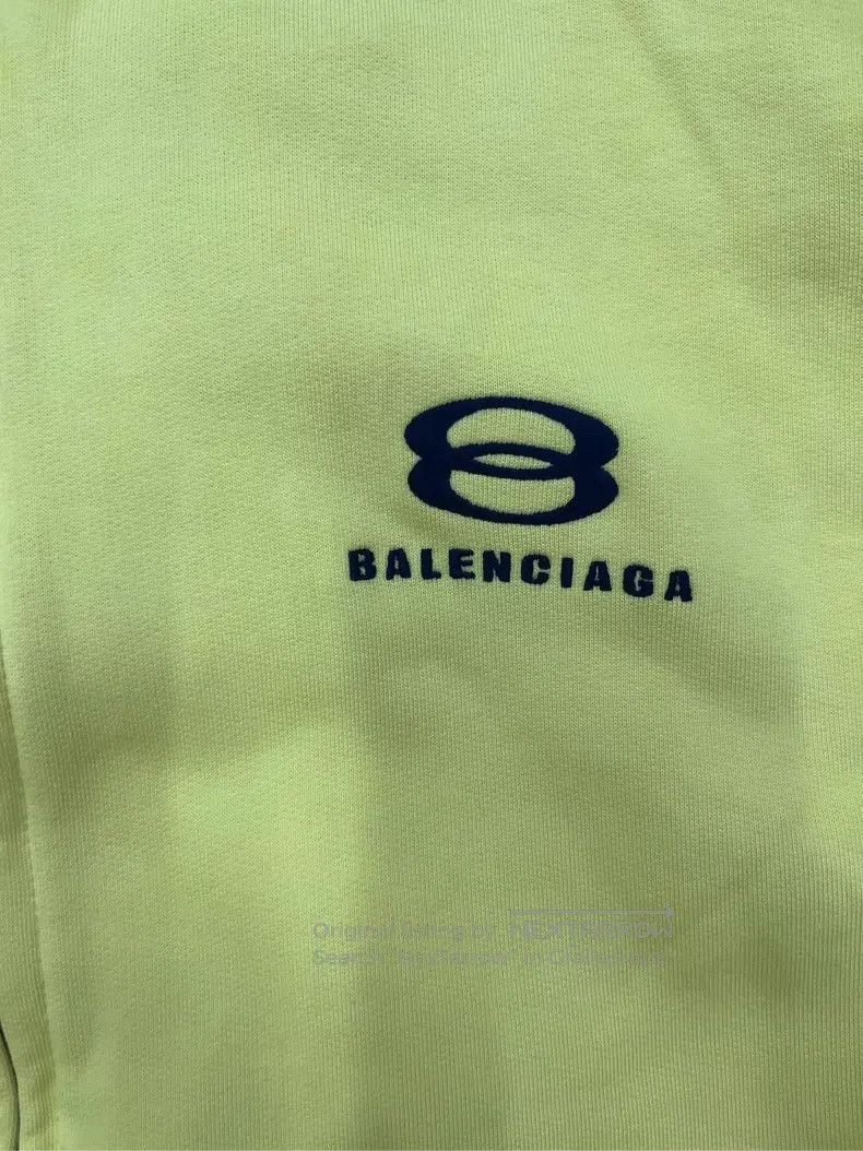 Balenciaga Balenciaga Patchwork Logo Printed Hooded Hoodie Size US S / EU 44-46 / 1 - 2 Thumbnail