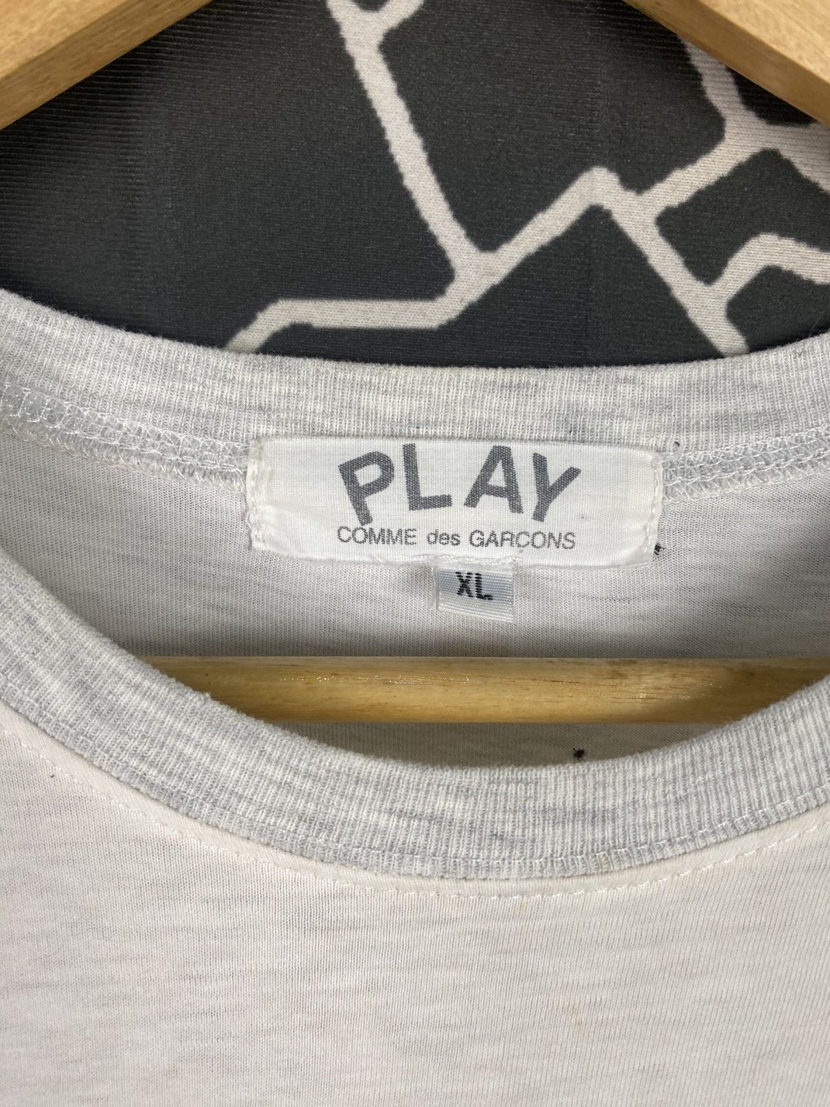 Comme des Garcons PLAY Comme Des Garcons Play Tshirt Size US L / EU 52-54 / 3 - 4 Thumbnail