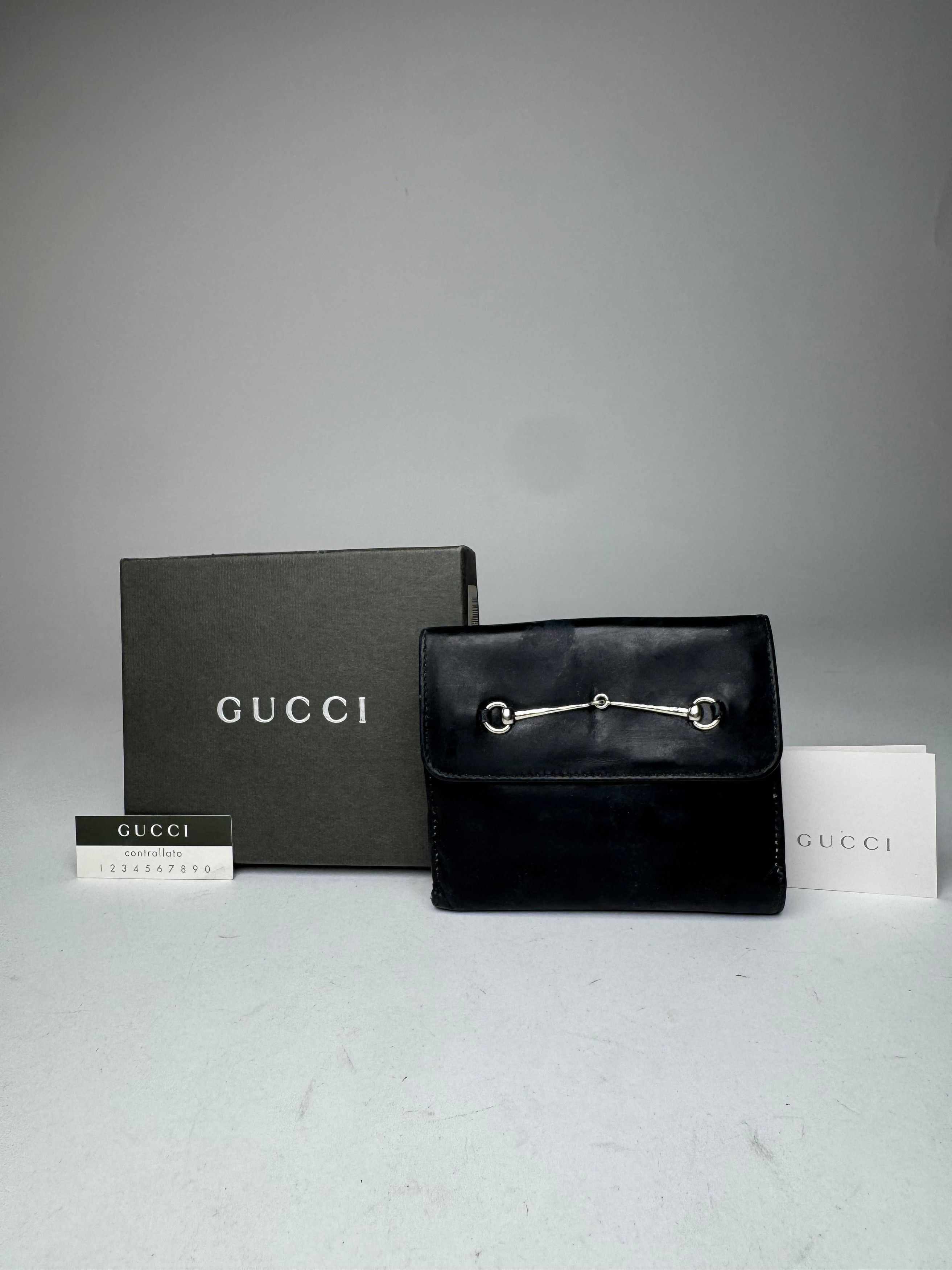 Gucci Vintage Patent Leather Horsebit Wallet Black Size ONE SIZE - 1 Thumbnail