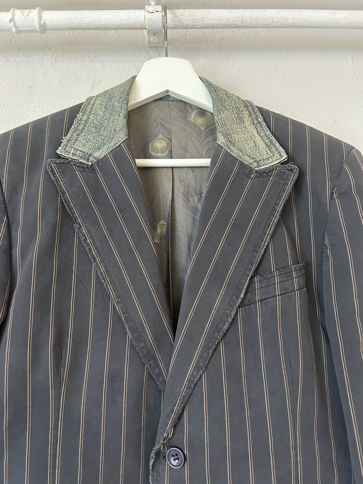 Dolce & Gabbana D&G Pinstripe Blazer with Denim Collar, Size 50 Size US M / EU 48-50 / 2 - 3 Thumbnail