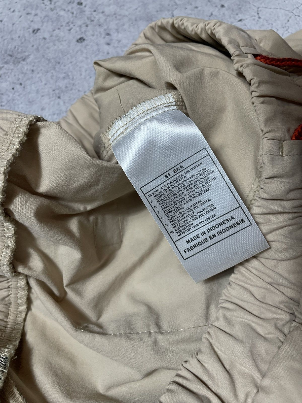 Nike Vintage Nike Cream Track Pants Nylon Drill Y2K style Swoosh Size US 36 / EU 52 - 12 Thumbnail