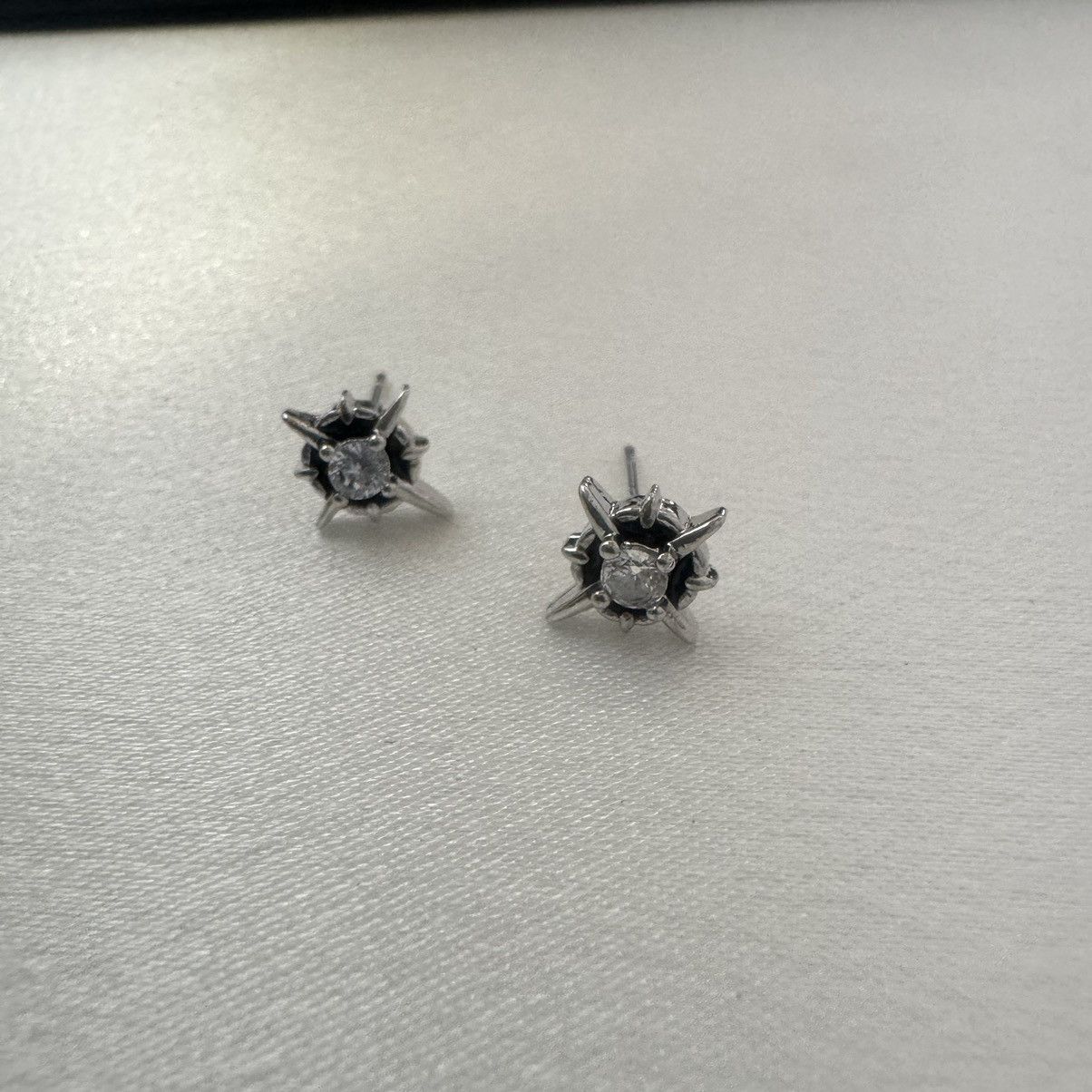 Designer CZ Star Stud Earrings for Men Women Hip Hop Unisex Style Size ONE SIZE - 3 Thumbnail