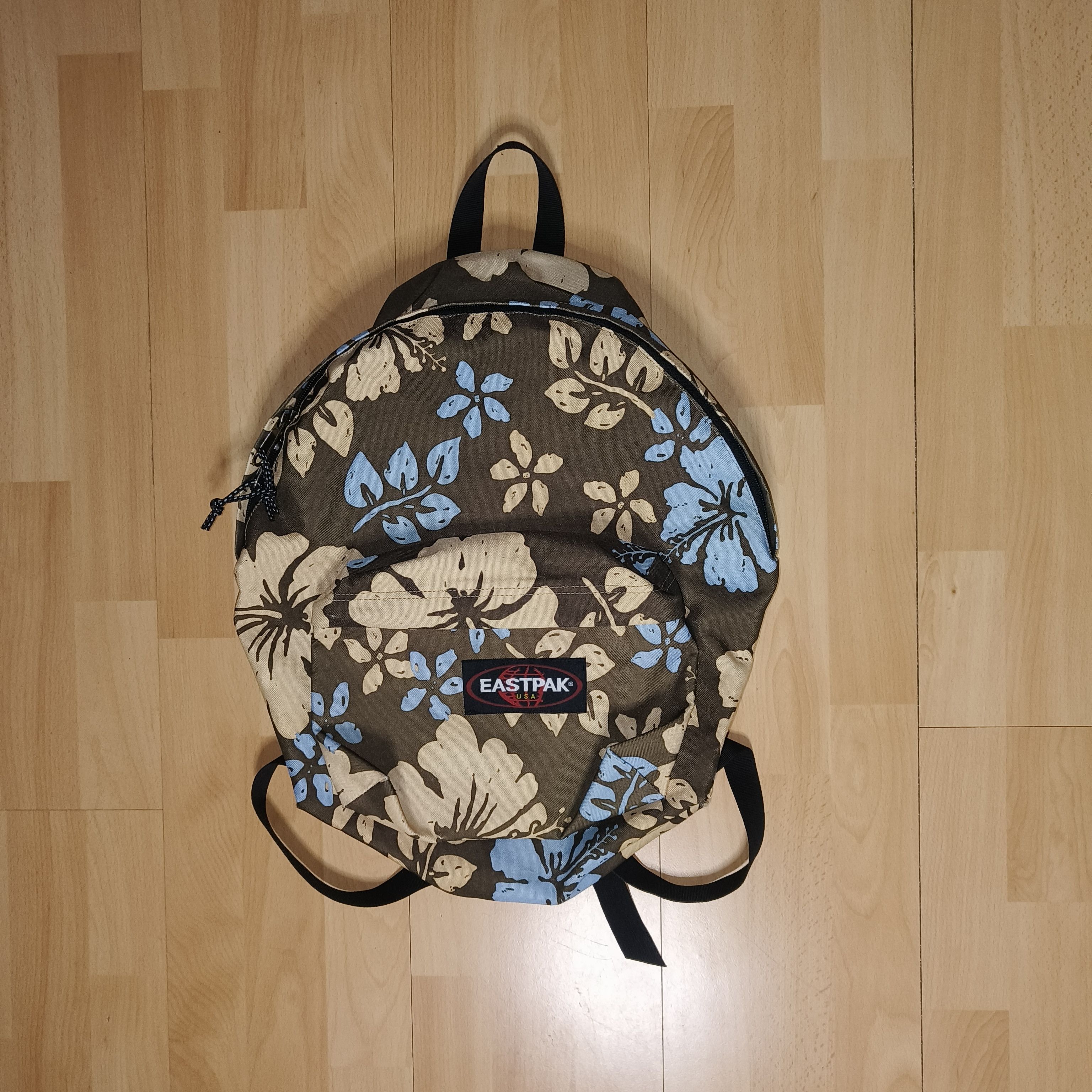 Eastpak Vintage Eastpak USA Floral Backpack Size ONE SIZE - 1 Thumbnail