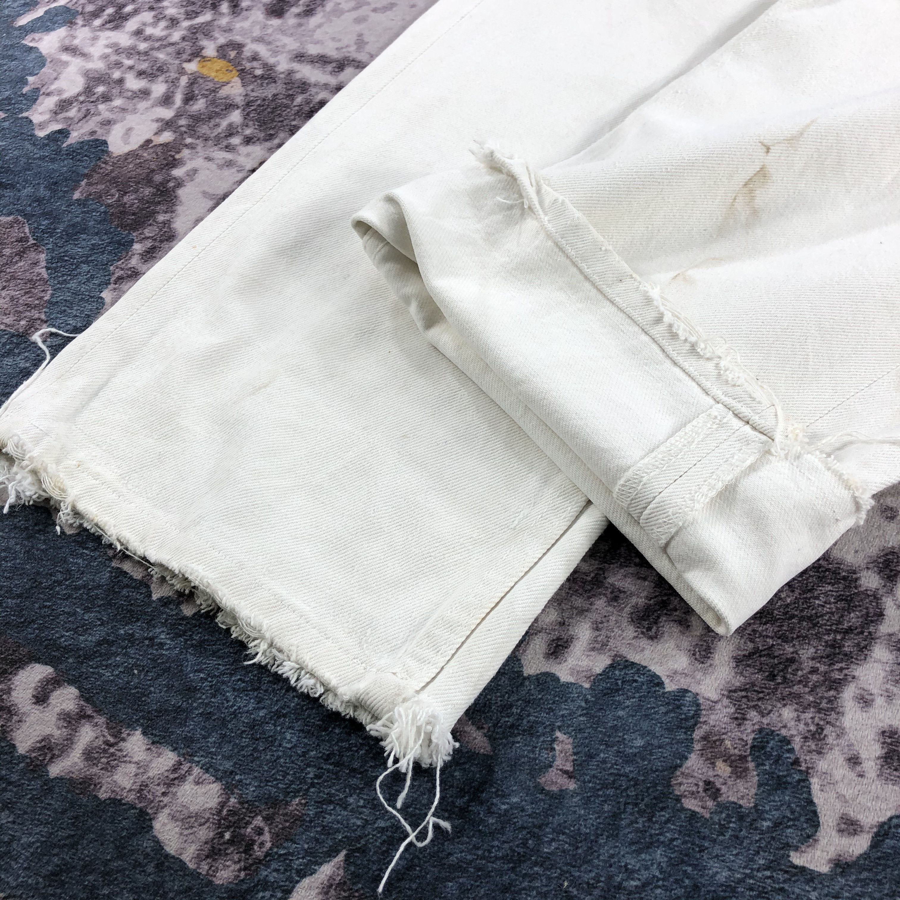 Levi's Vintage 90s White Wash Levis 501 Jeans-JM2638 Size US 33 - 9 Thumbnail