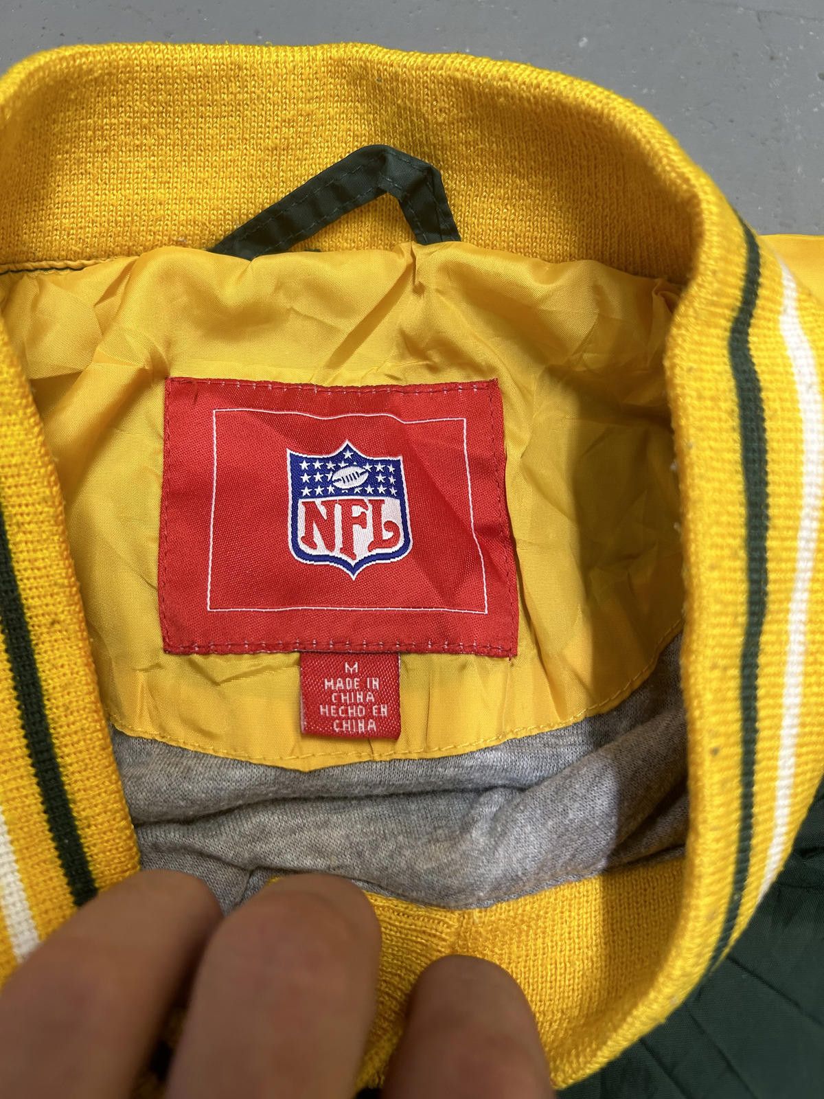 NFL Green Bay Packers NFL Jacket - Vintage Style Warm-Up Size US M / EU 48-50 / 2 - 3 Thumbnail