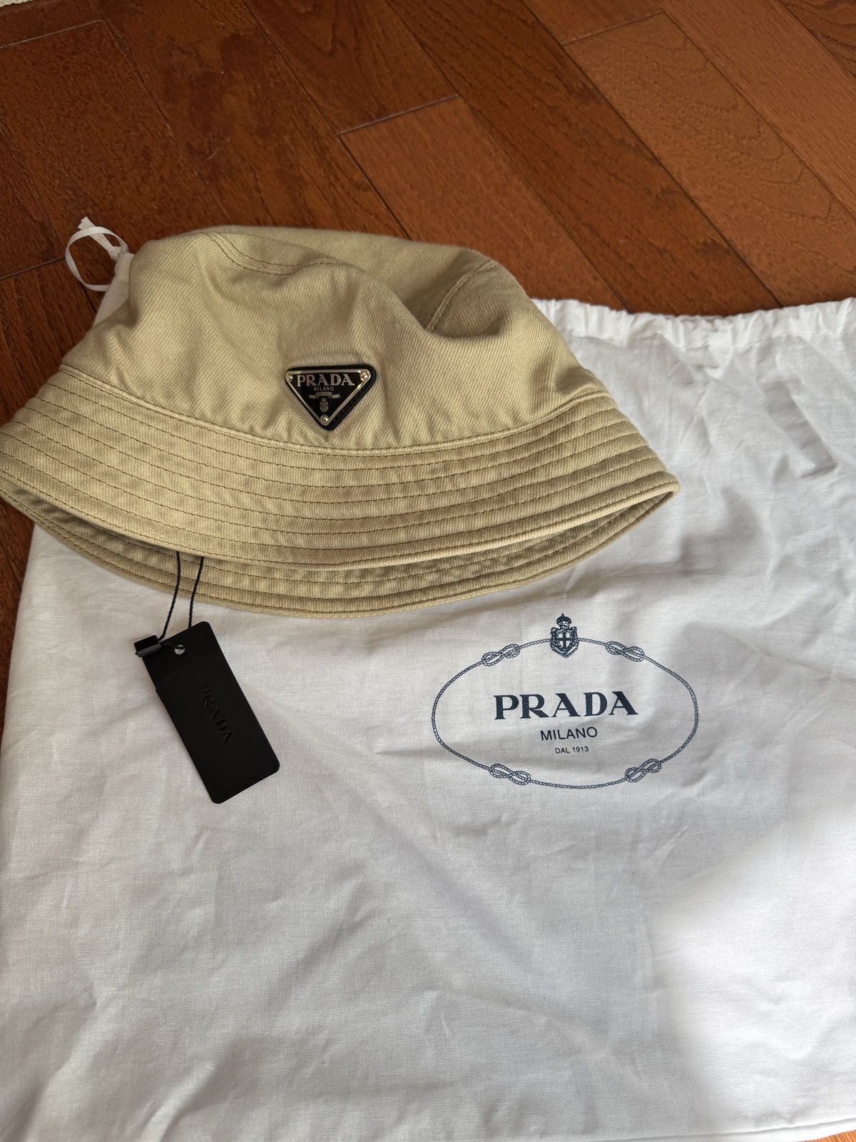 Prada Prada Bull Denim Bucket Hat ‘Natutal’ size Medium Size ONE SIZE - 1 Thumbnail