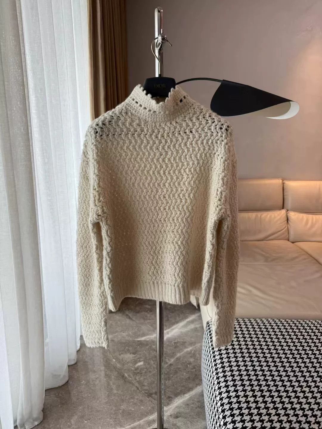 Dior Dior Cashmere Knit Sweater Size S / US 4 / IT 40 - 1 Thumbnail