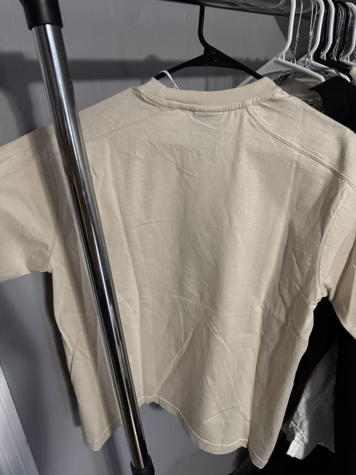 Pull & Bear Pull and bear unworn oversized T Size US XS / EU 42 / 0 - 4 Thumbnail