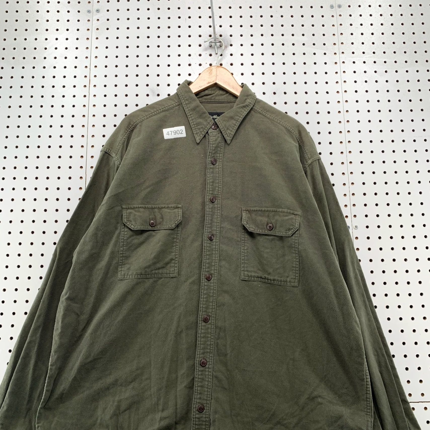Eddie Bauer Eddie Bauer Button-Up Shirt Mens XLT Olive Green Long Sleeve Chamois Button-Down Collar Big & Tall Size US XL / EU 56 / 4 - 4 Thumbnail