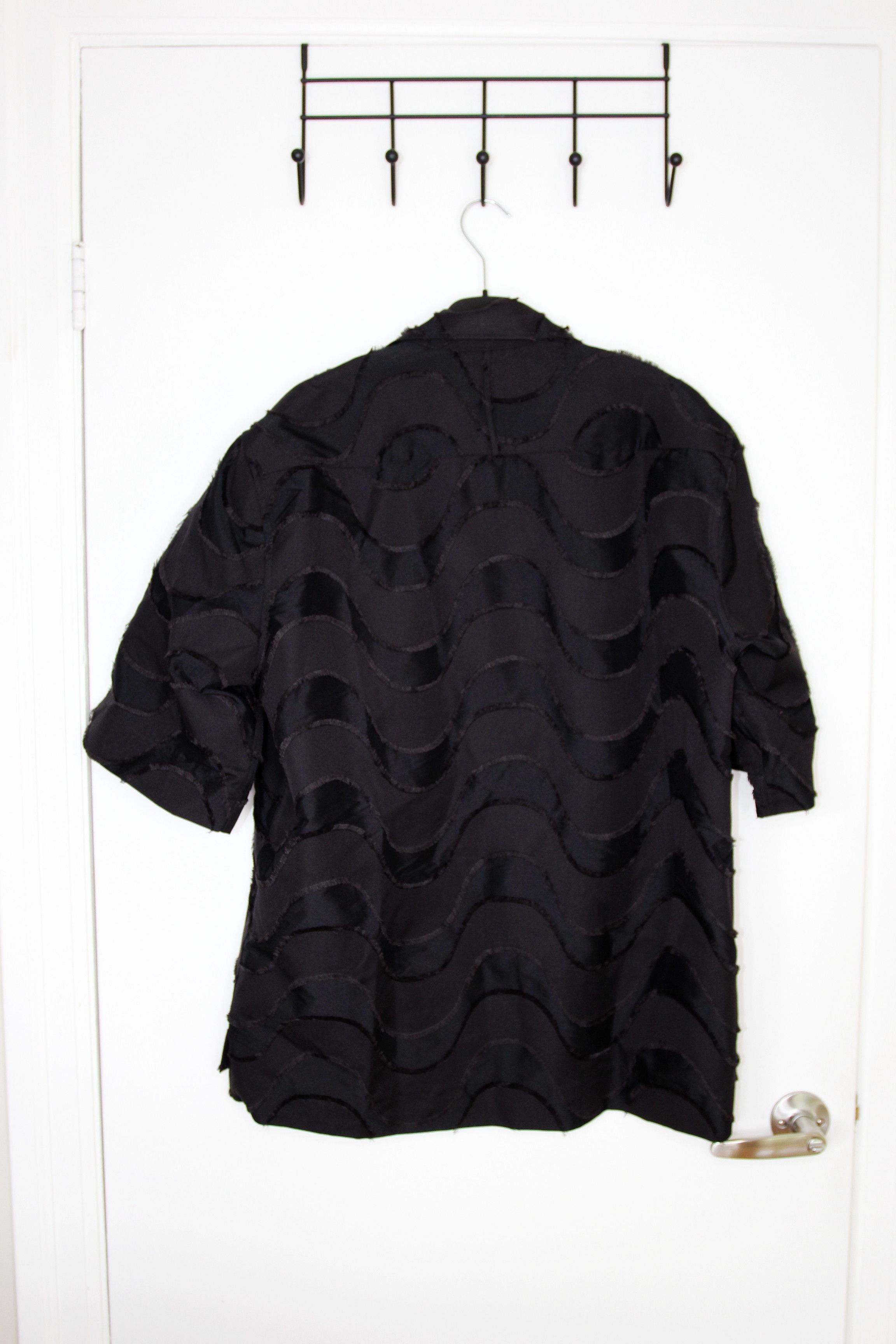 Other BNWT SS25 ECOLE DE PENSEE WAVE CUT JACQUARD SHIRT 50 Size US M / EU 48-50 / 2 - 3 Thumbnail