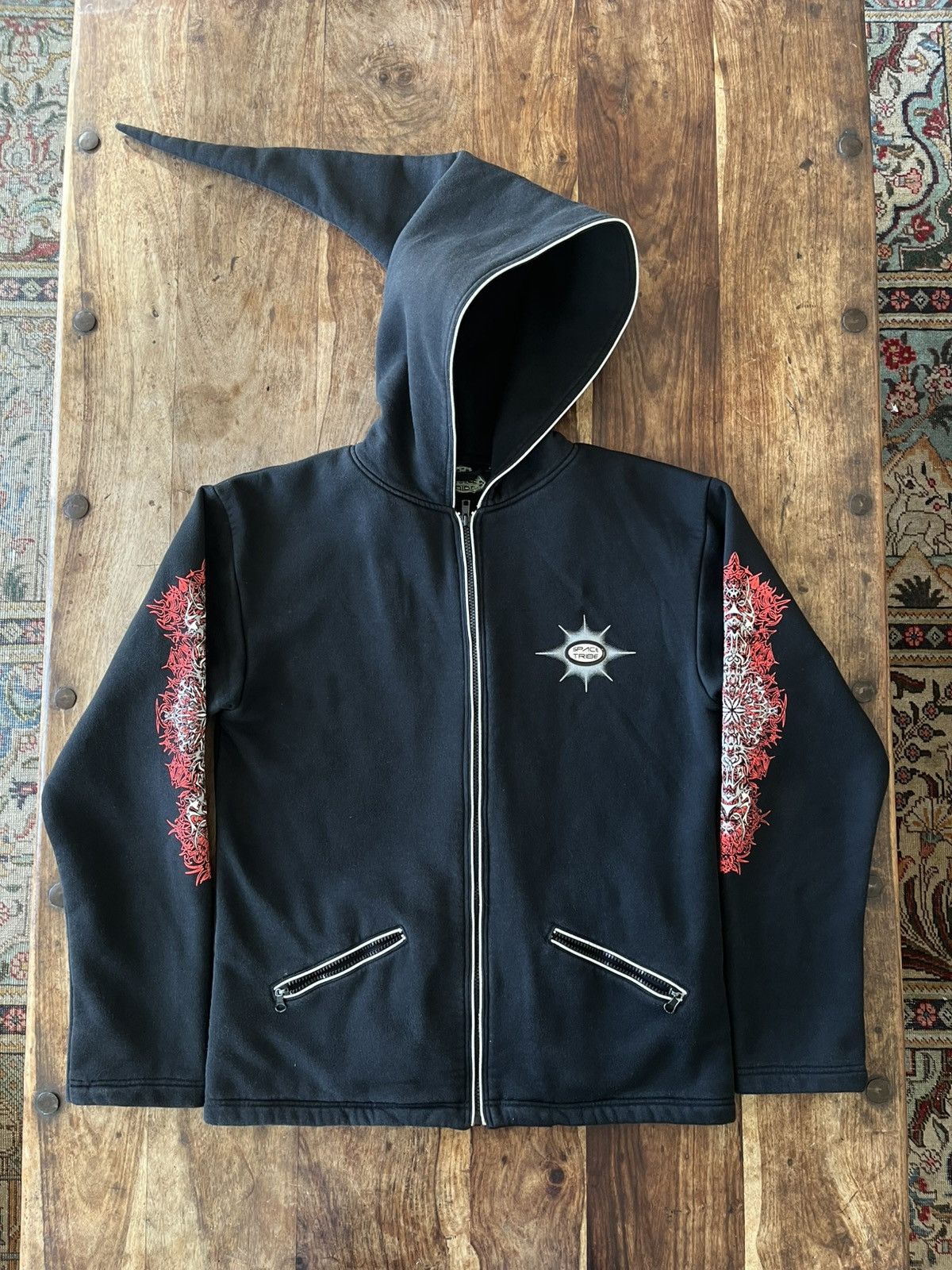 Fotus Early 2000s Ravewear Space Tribe Wizard Hoodie Black Red Size US L / EU 52-54 / 3 - 1 Thumbnail