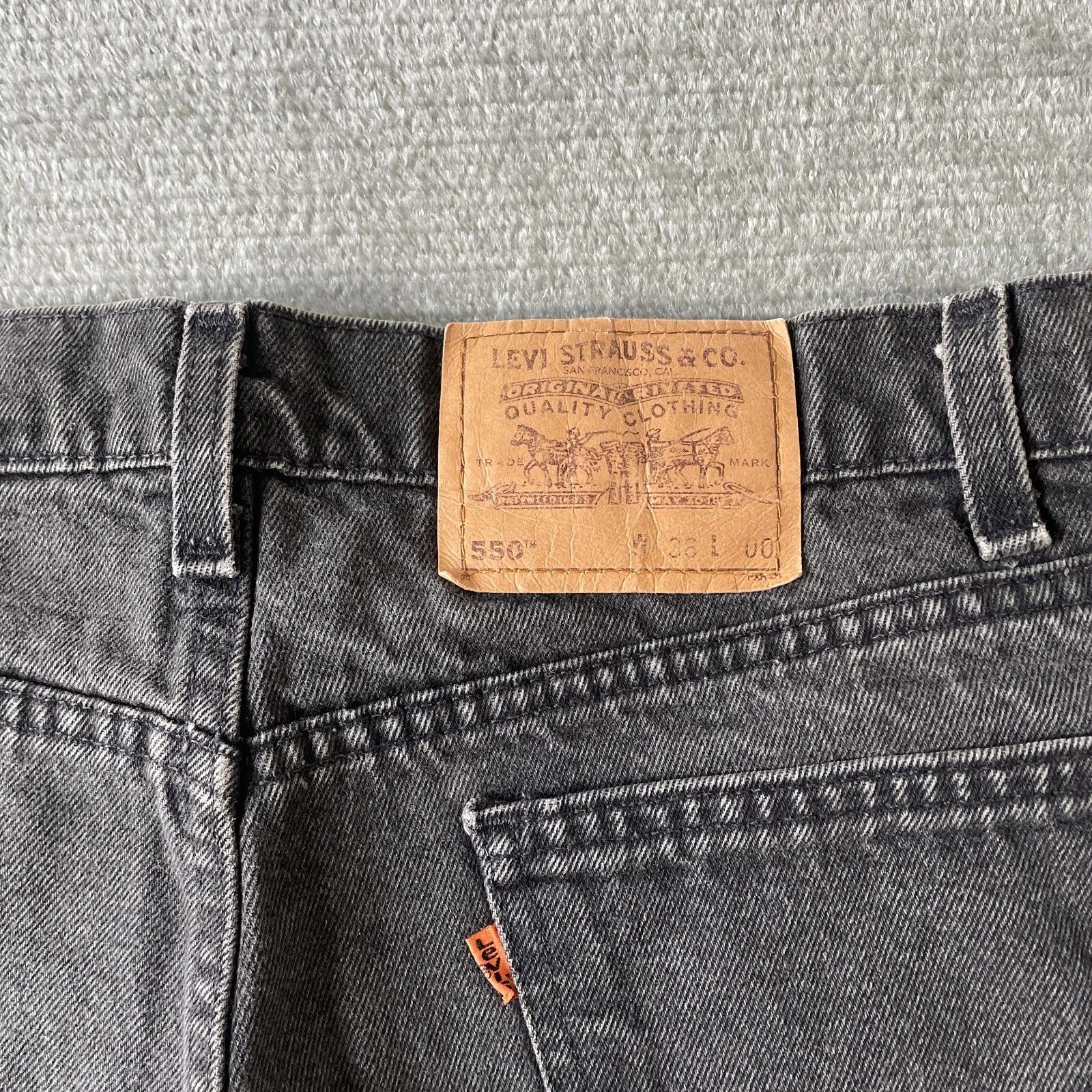 Levi's Vintage Clothing Levi's Vintage Orange Tab 550 90s Shorts Size US 36 / EU 52 - 7 Thumbnail