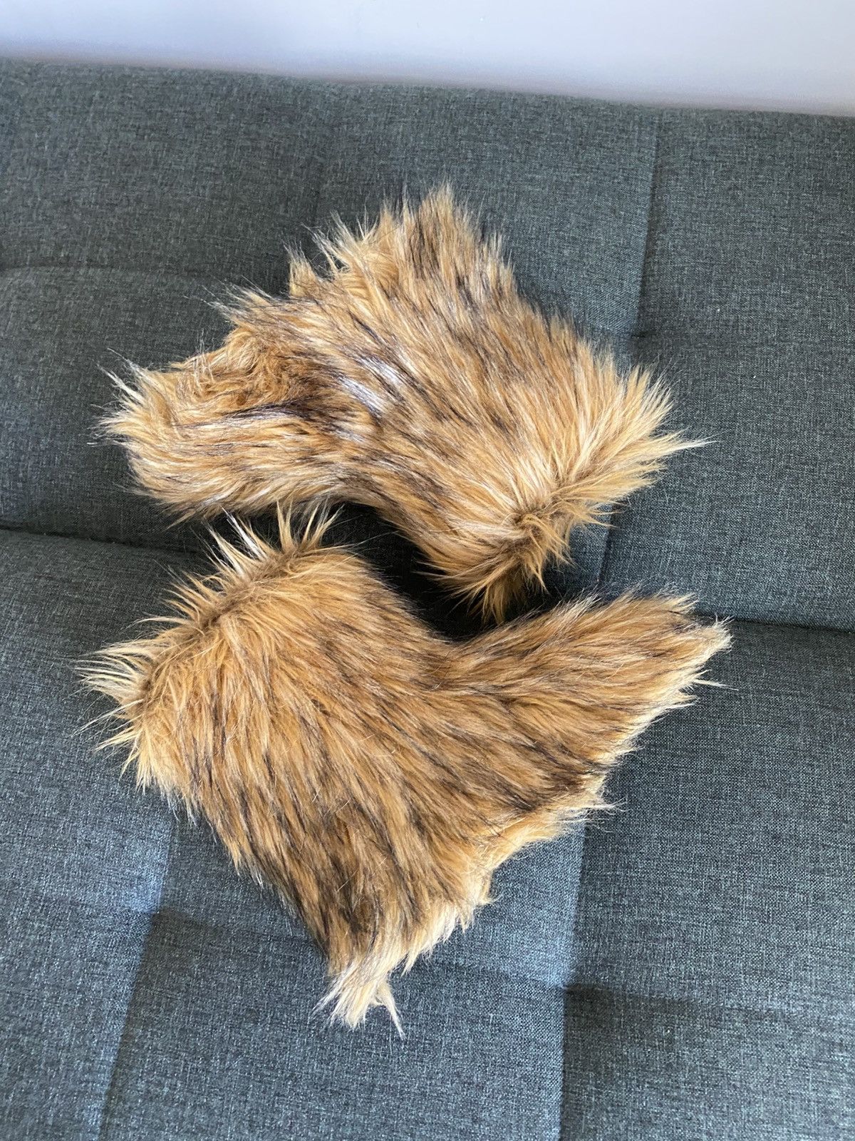 If Six Was Nine Vintage Faux Fur Fuzzy Boots Full Mohair Avant Garde Y2K Size US 9.5 / EU 42-43 - 2 Thumbnail