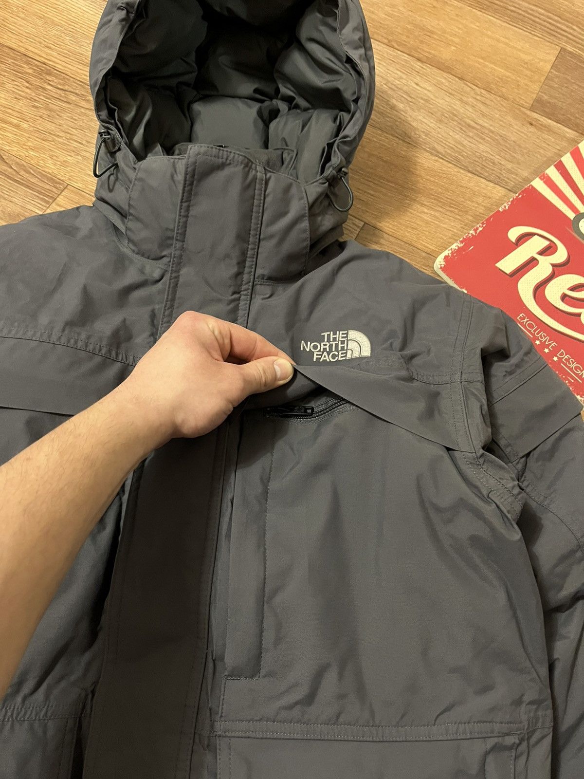 The North Face The North Face HyVent McMurdo Down Jacket Size US S / EU 44-46 / 1 - 4 Thumbnail