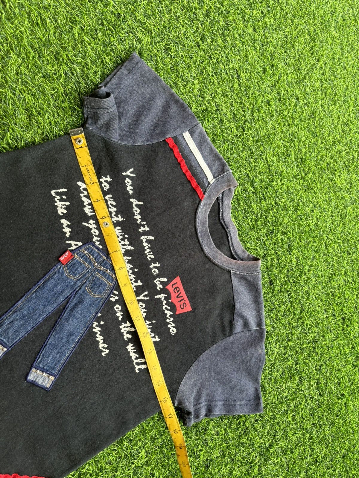 Levi's Y2k Levis Women's Tshirt Size S / US 4 / IT 40 - 4 Thumbnail