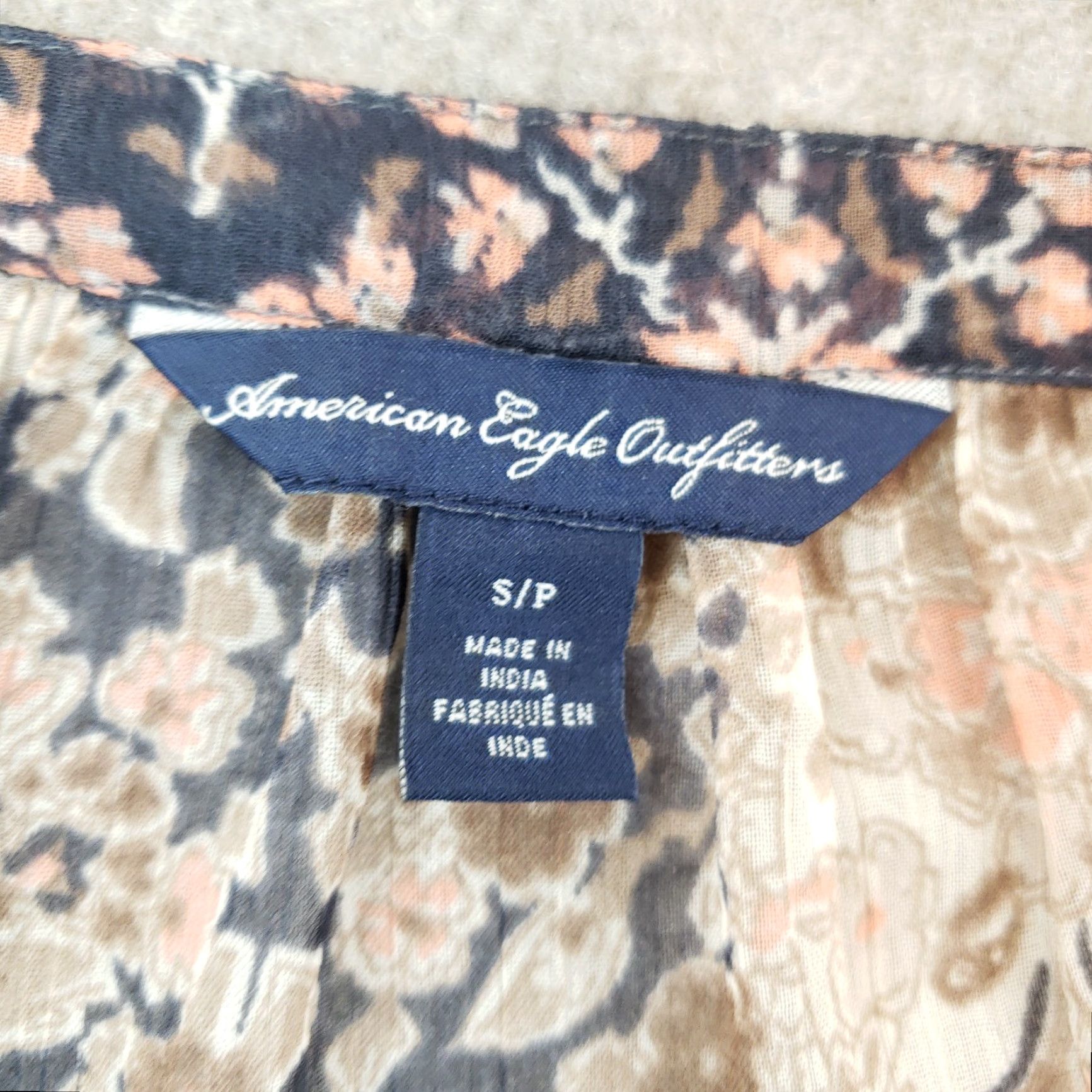 American Eagle Outfitters American Eagle Womens Small Blue Floral Blouse Top Loose V-Neck Bohemian Style Polyester Size S / US 4 / IT 40 - 5 Thumbnail