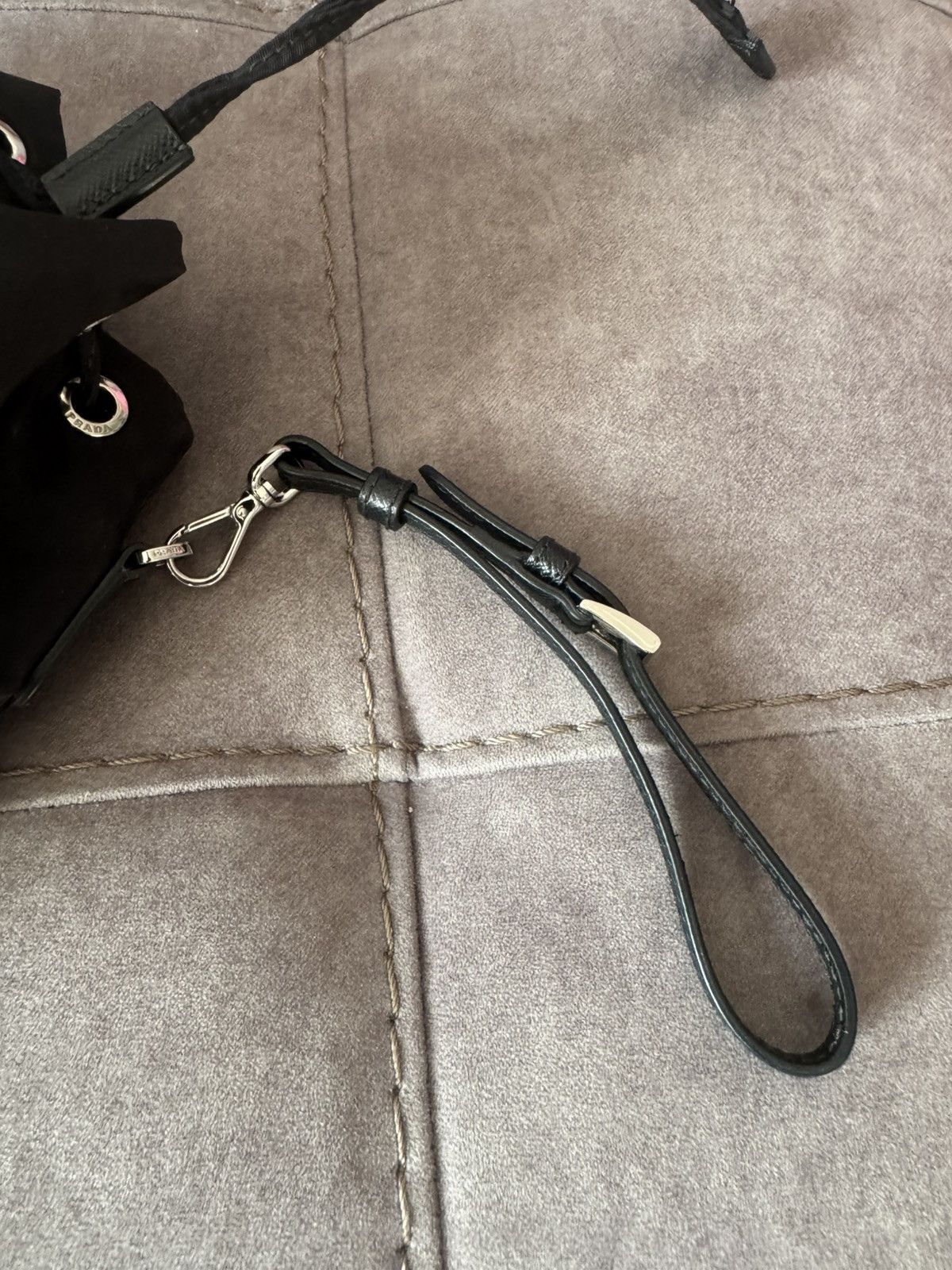 Prada PRADA pouch mini bag SEE REAL TAPE MEASUREMENTS IN PHOTOS Size ONE SIZE - 4 Thumbnail