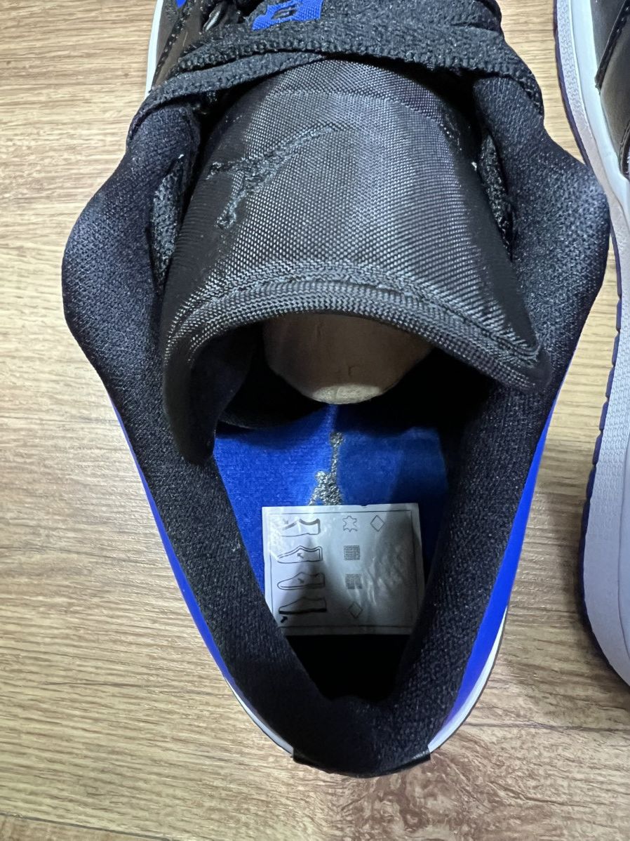 Jordan Brand Jordan 1 low Royal Toe Size US 9 / EU 42 - 8 Thumbnail
