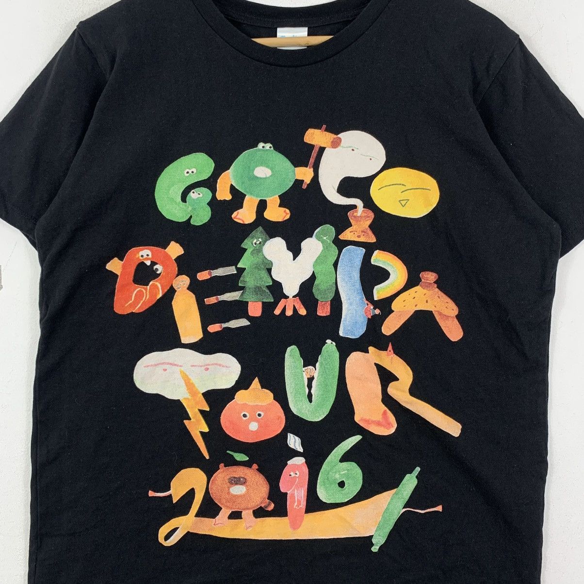 Japanese Brand GO GO DEMPA Tour 2016 Japanese Concert Band Tshirt Size US XL / EU 56 / 4 - 4 Thumbnail