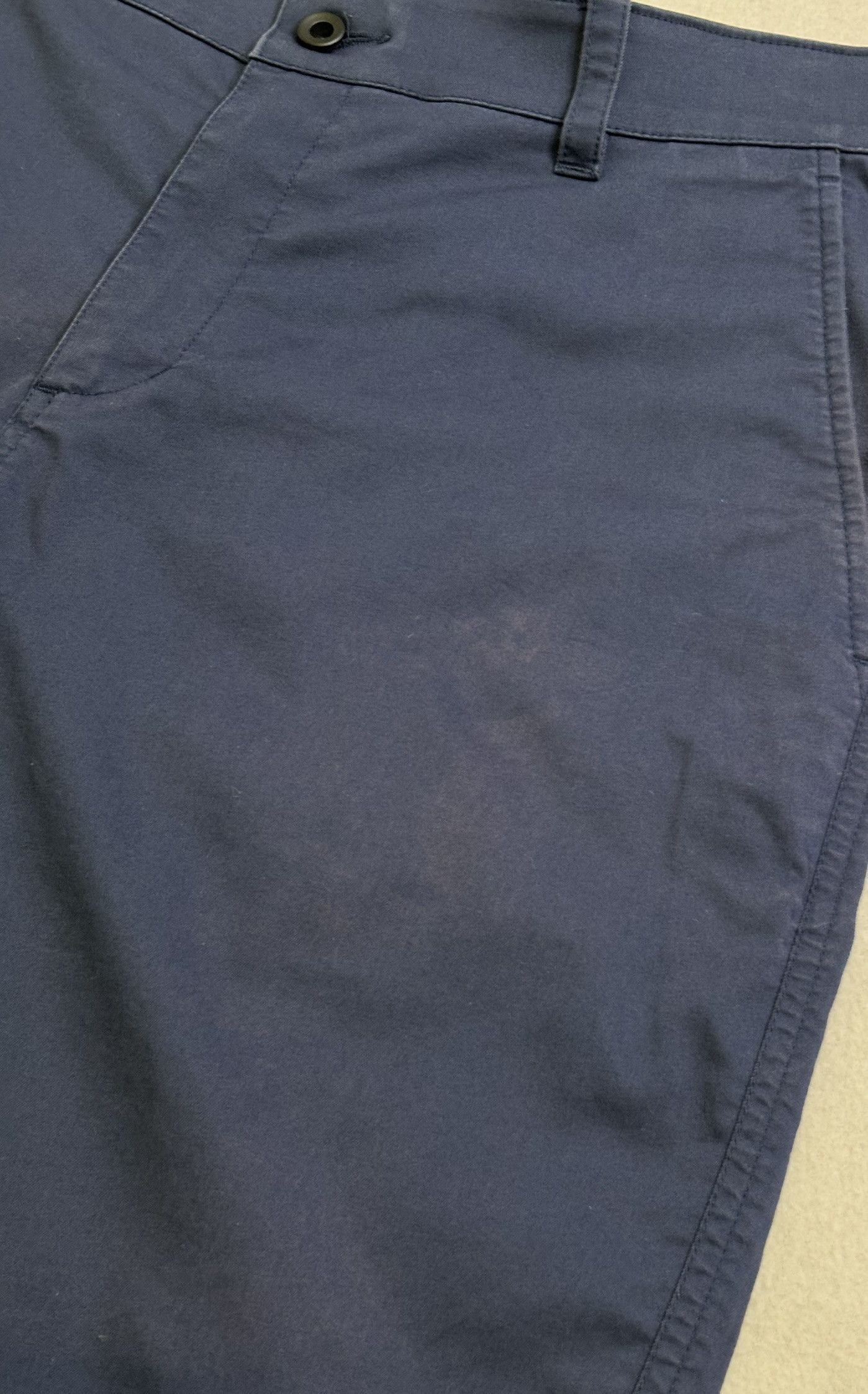 Nike Nike Golf Chino shorts size 35 Size US 35 - 8 Thumbnail