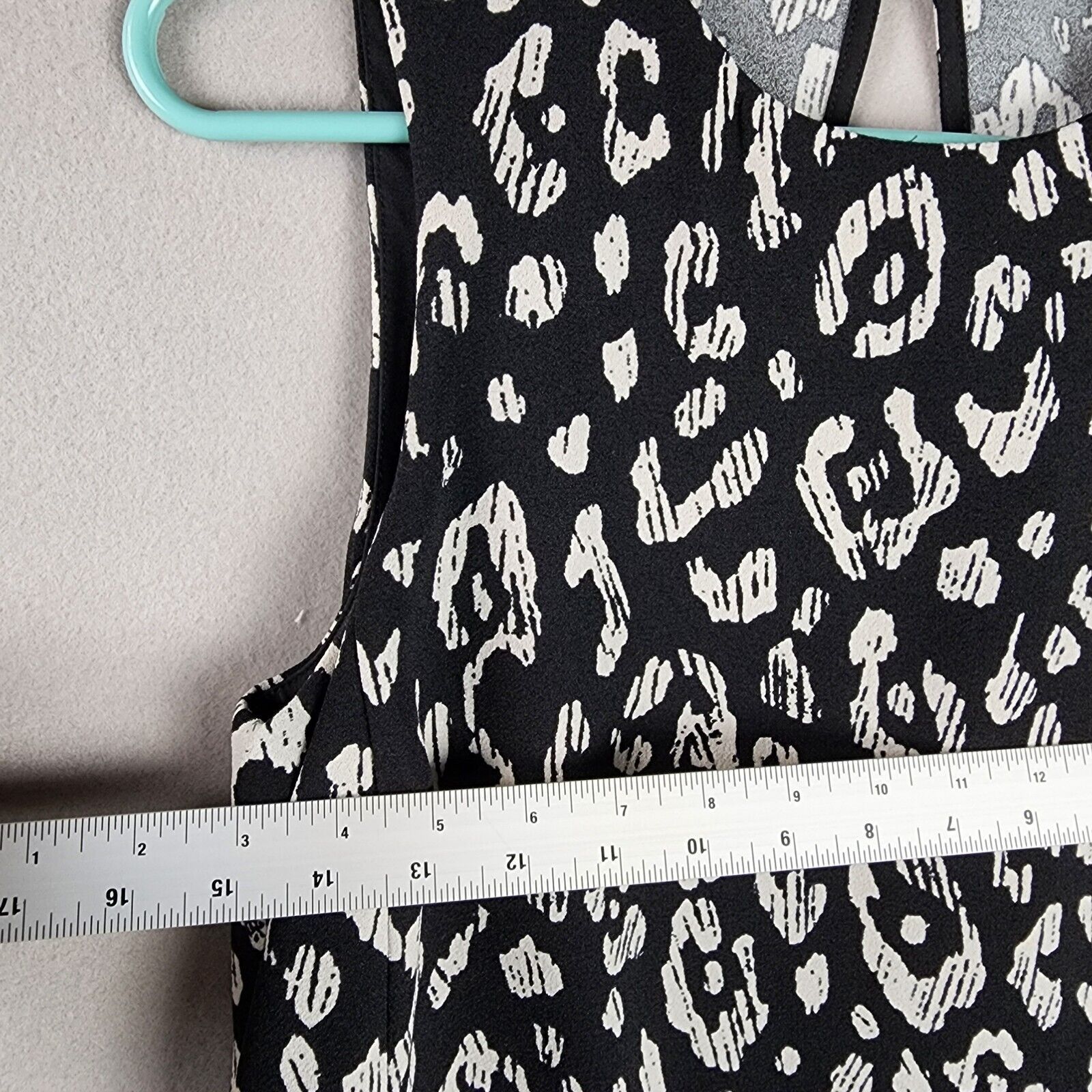 Banana Republic Banana Republic Animal Print Dress Sleeveless Flared Size 6 Size M / US 6-8 / IT 42-44 - 3 Thumbnail