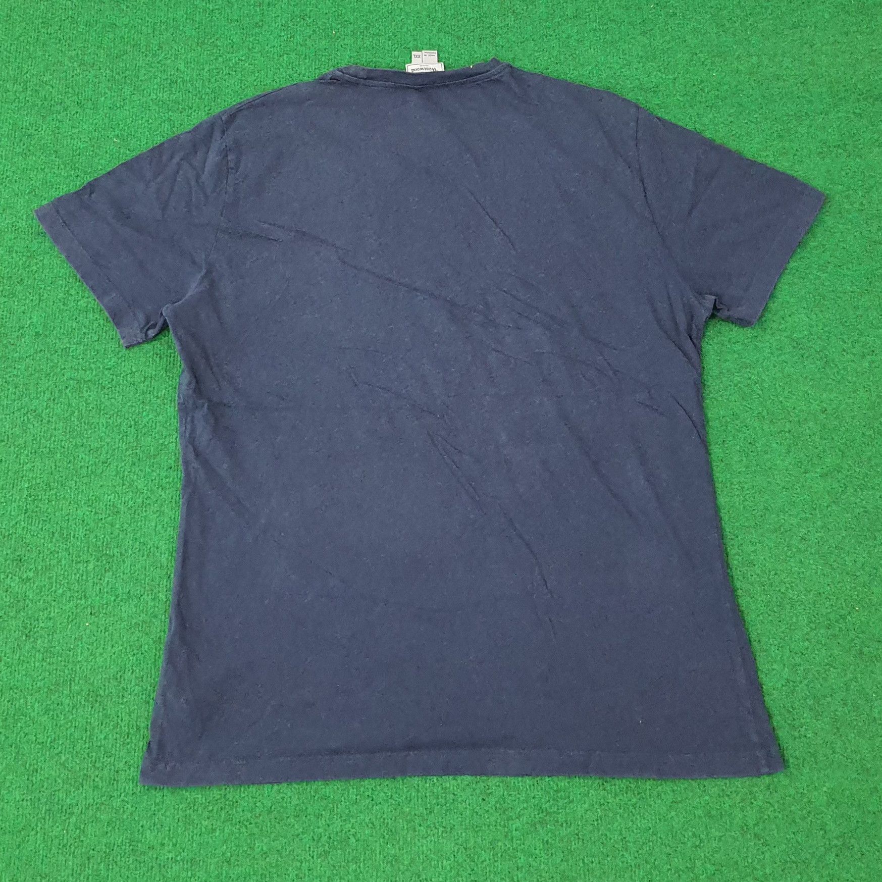 Vivienne Westwood Vintage Vivienne Westwood Designer Tshirt C259N17 Size US L / EU 52-54 / 3 - 3 Thumbnail