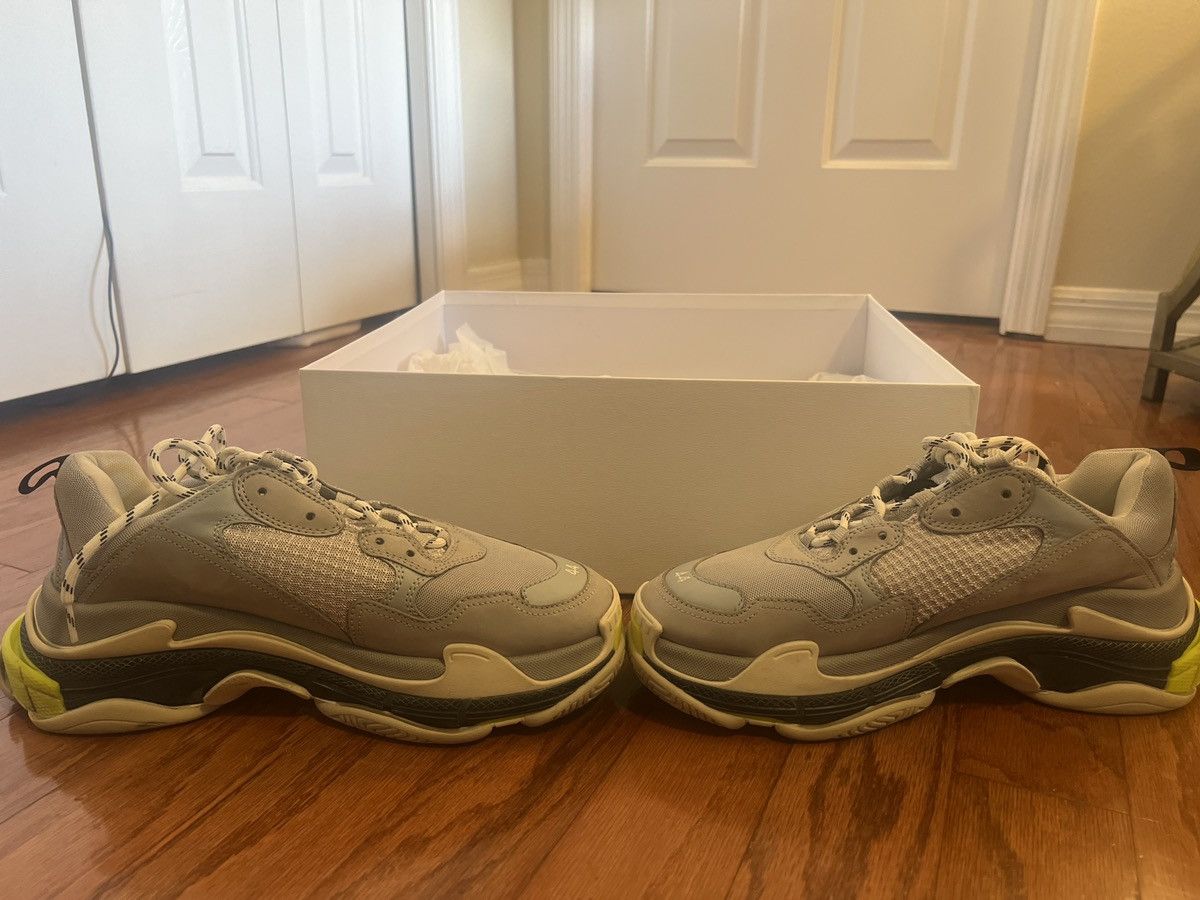 Balenciaga Balenciaga Triple S Size US 11 / EU 44 - 3 Thumbnail