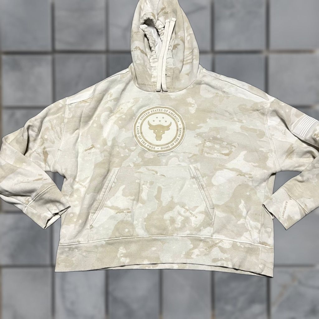 Under Armour Under Armour Hoodie Womens Medium White Camo Project Rock Veterans Day Fleece Size M / US 6-8 / IT 42-44 - 1 Thumbnail