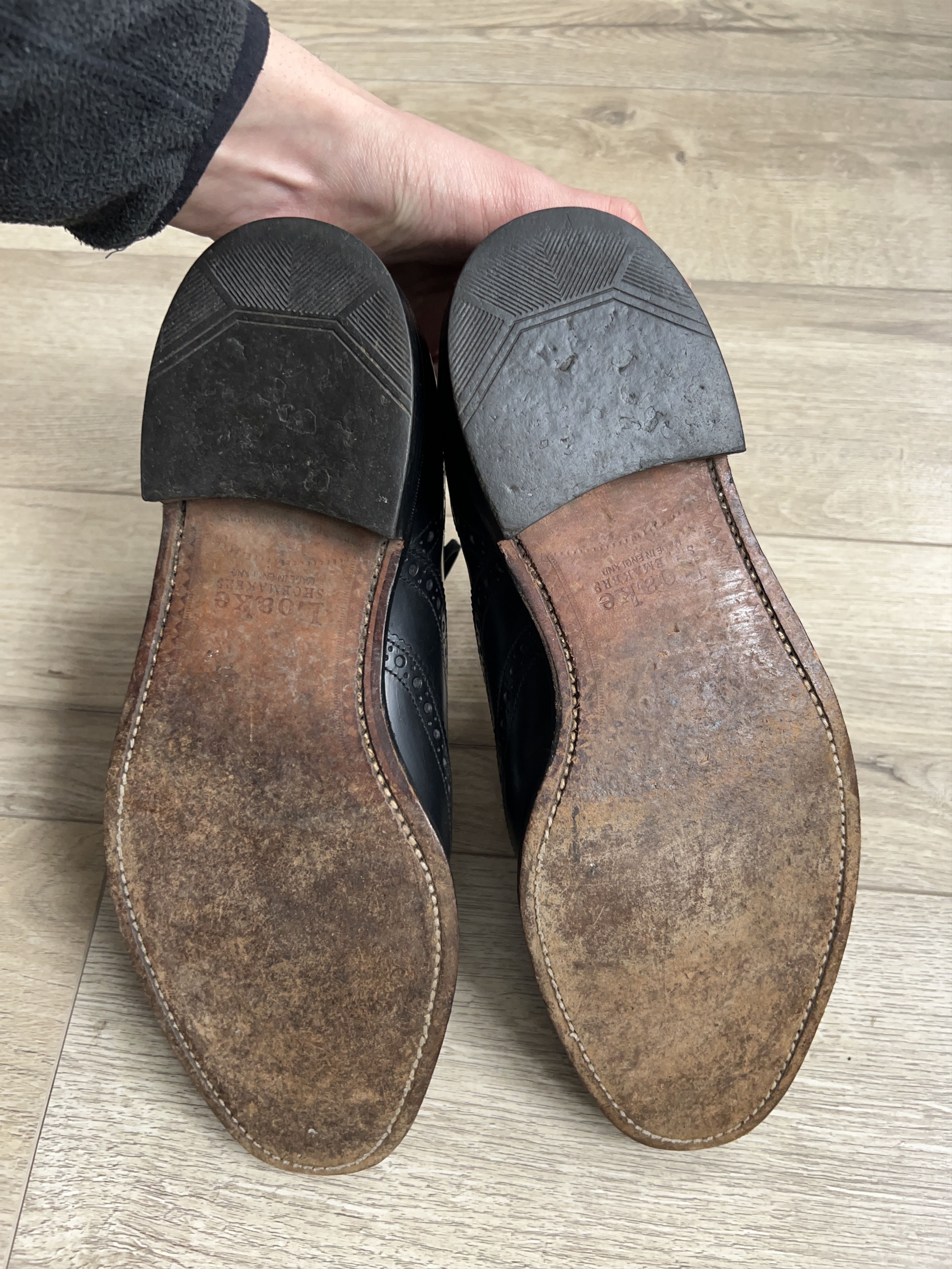 Leather × Loake Mens Shoemakers Black Brogue Shoes Formal Size UK 9 US 10 Size US 10 / EU 43 - 10 Thumbnail