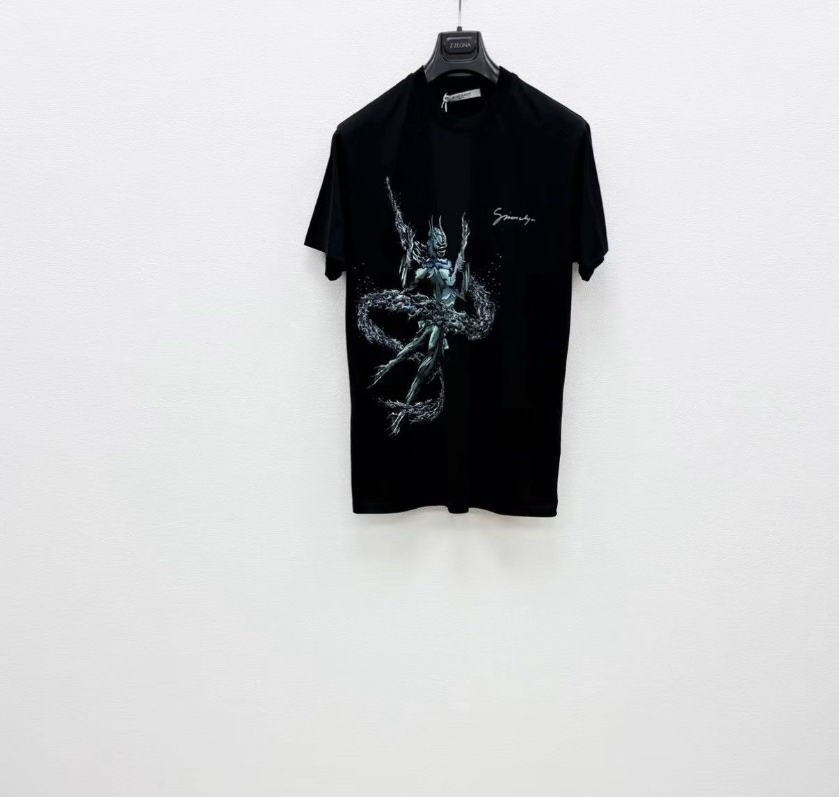 Givenchy Givenchy 100% Cotton Short Sleeve T-shirt J30 Size US M / EU 48-50 / 2 - 1 Thumbnail
