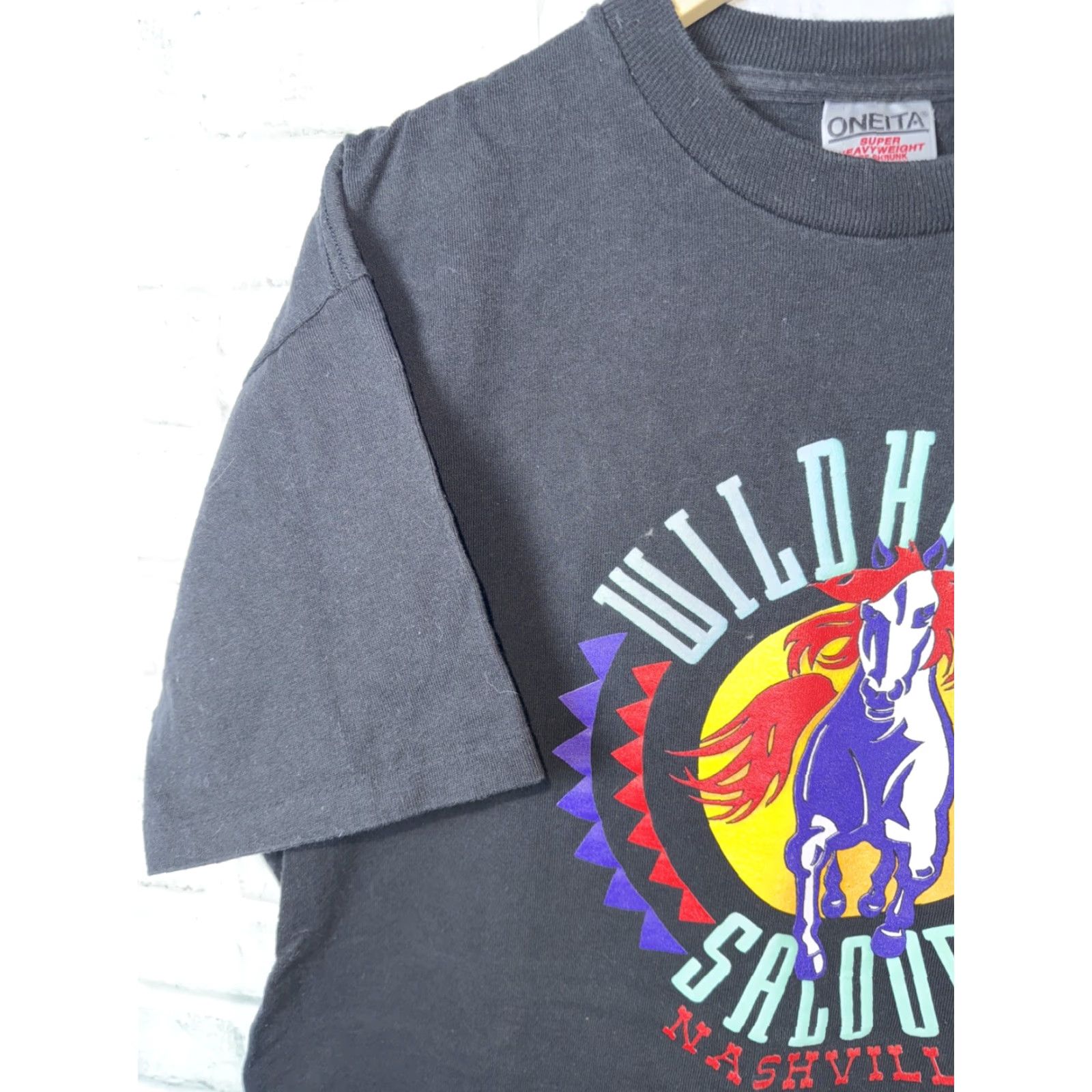 Vintage VINTAGE 90s ONEITA T-Shirt Black XL Mens Single Stitch Wildhorse Saloon Nashville USA Stitch Shirt Size US XL / EU 56 / 4 - 5 Thumbnail