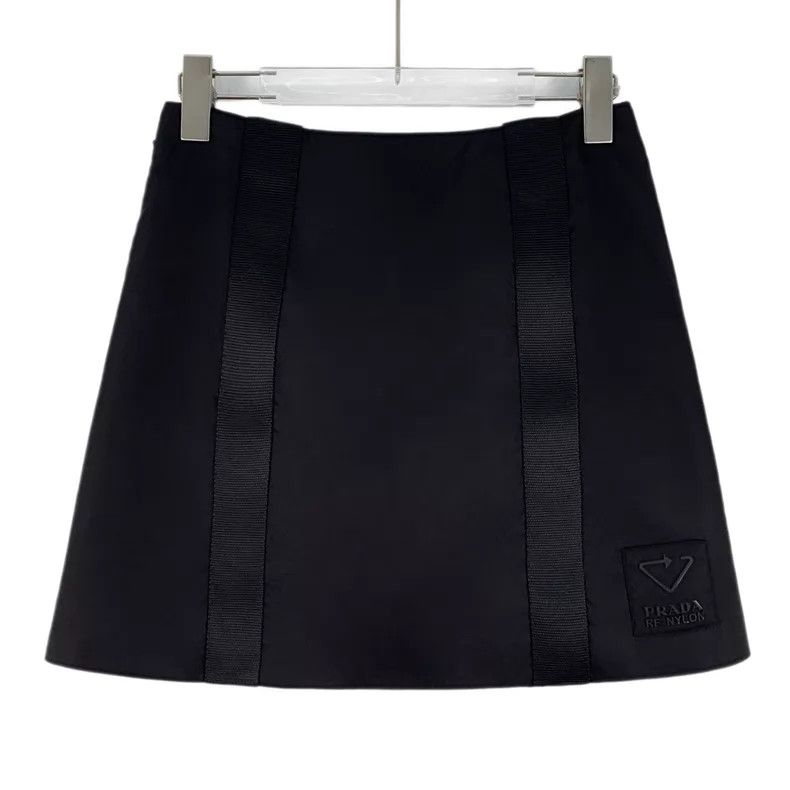 Prada Prada Black triangle nylon casual skirt Size 25" / US 0 / IT 36 - 2 Thumbnail