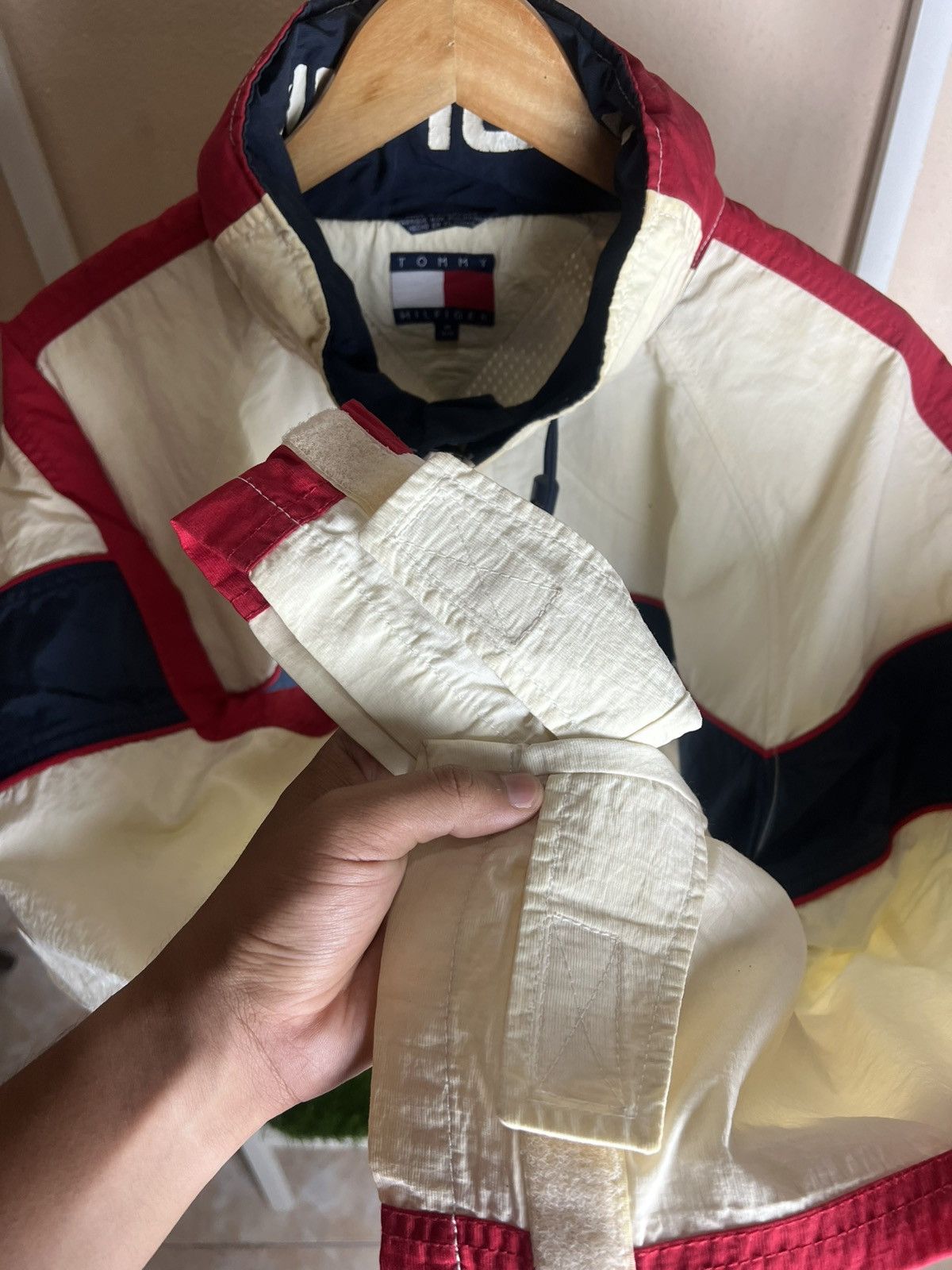 Tommy Hilfiger Vintage Tommy Hilfiger Vintage Sailing Gear Anorak Size US M / EU 48-50 / 2 - 9 Thumbnail